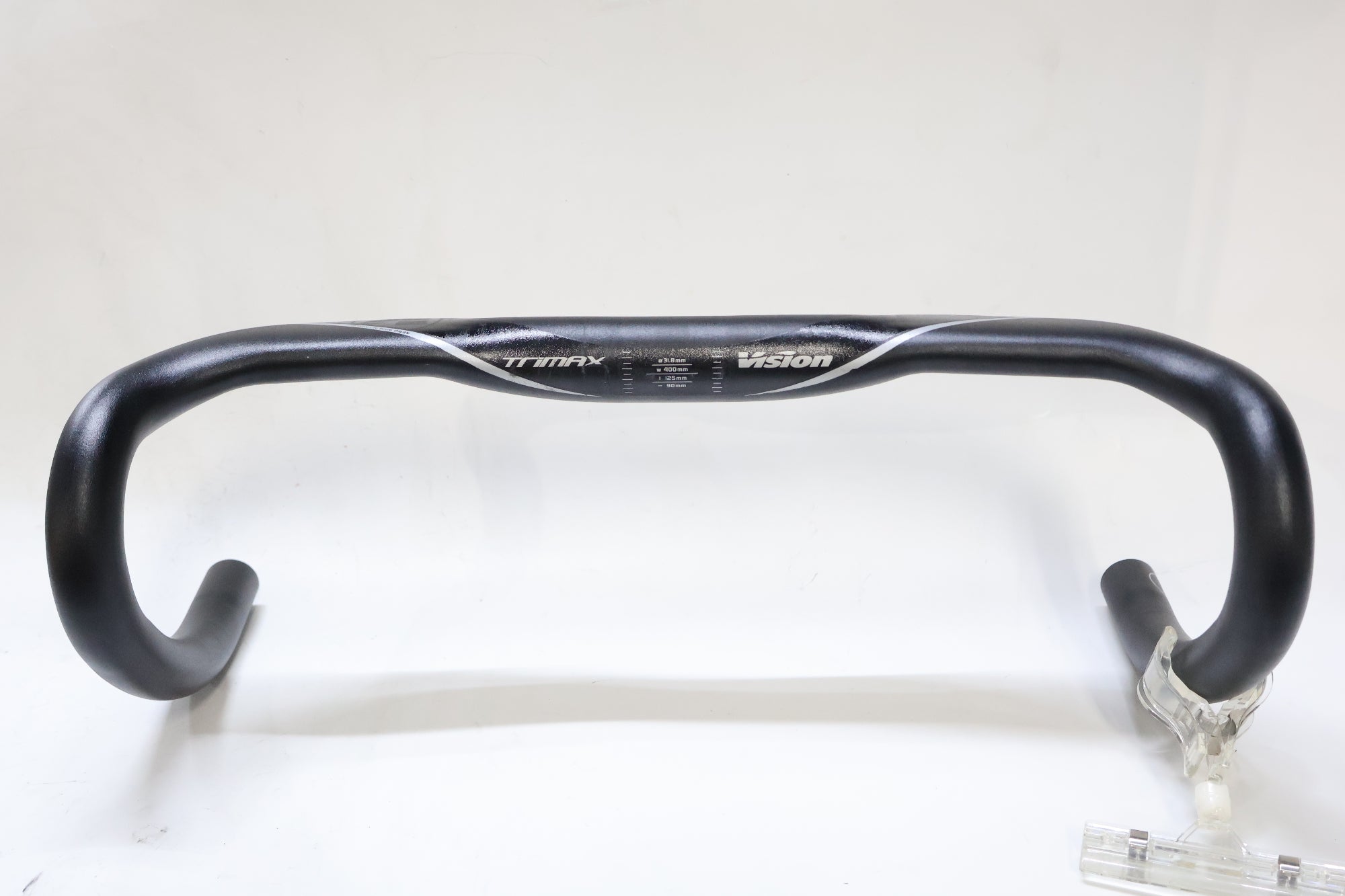 VISION 「ヴィジョン」 TRIMAX AERO φ31.8 400mm ハンドル / 高知店
