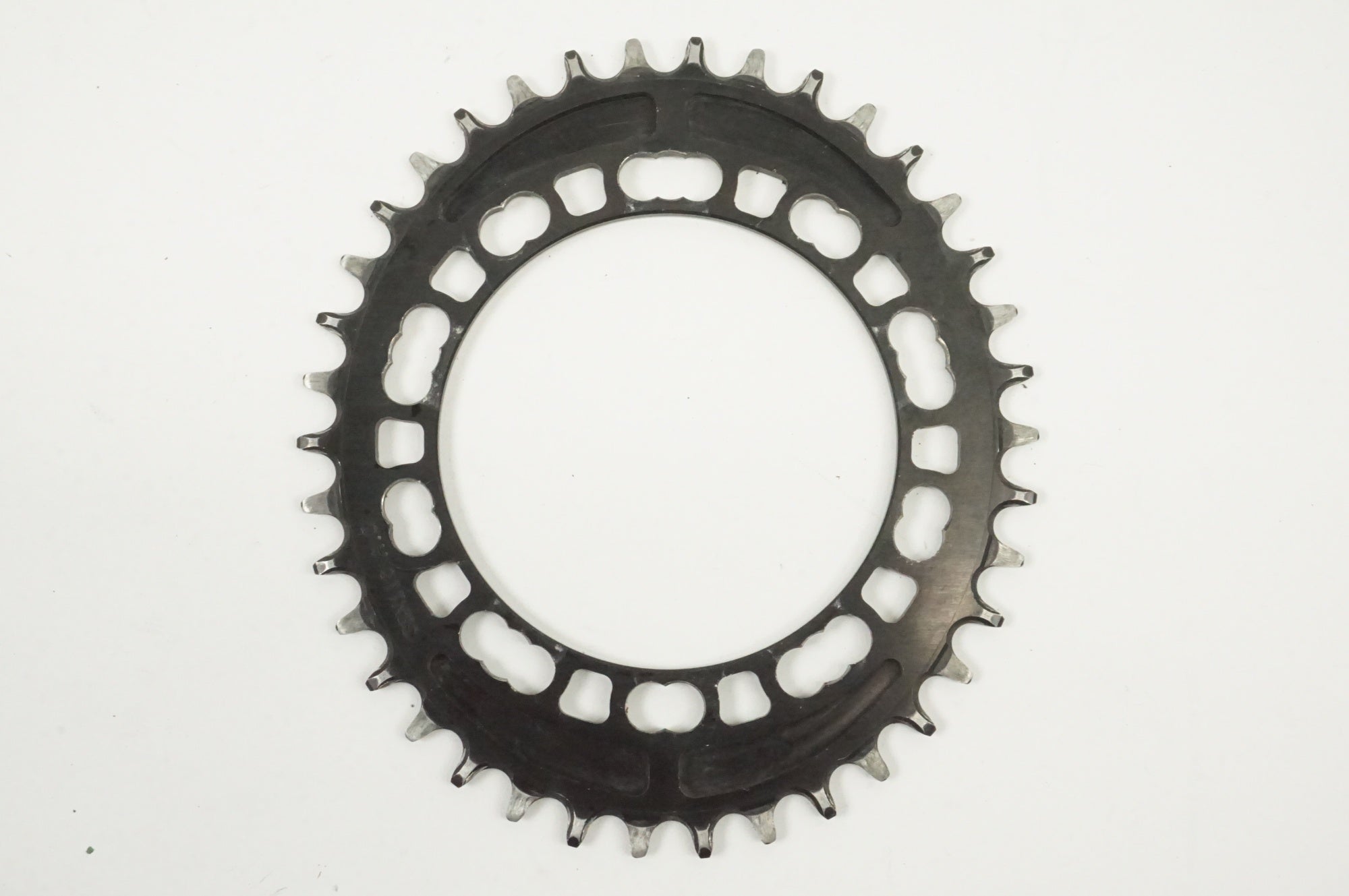 ROTOR 「ローター」 Q-RINGS QX1 PCD110(5アーム) 38Tナロー