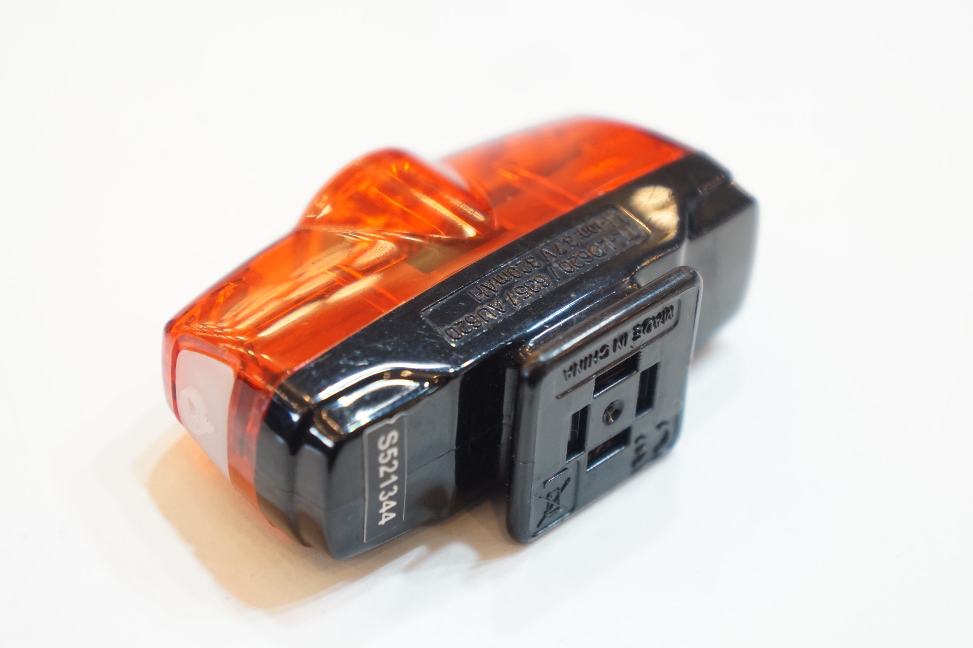 CATEYE 「キャットアイ」 TL-LD620/635/AU620 リアライト / バイチャリ浦和ベース