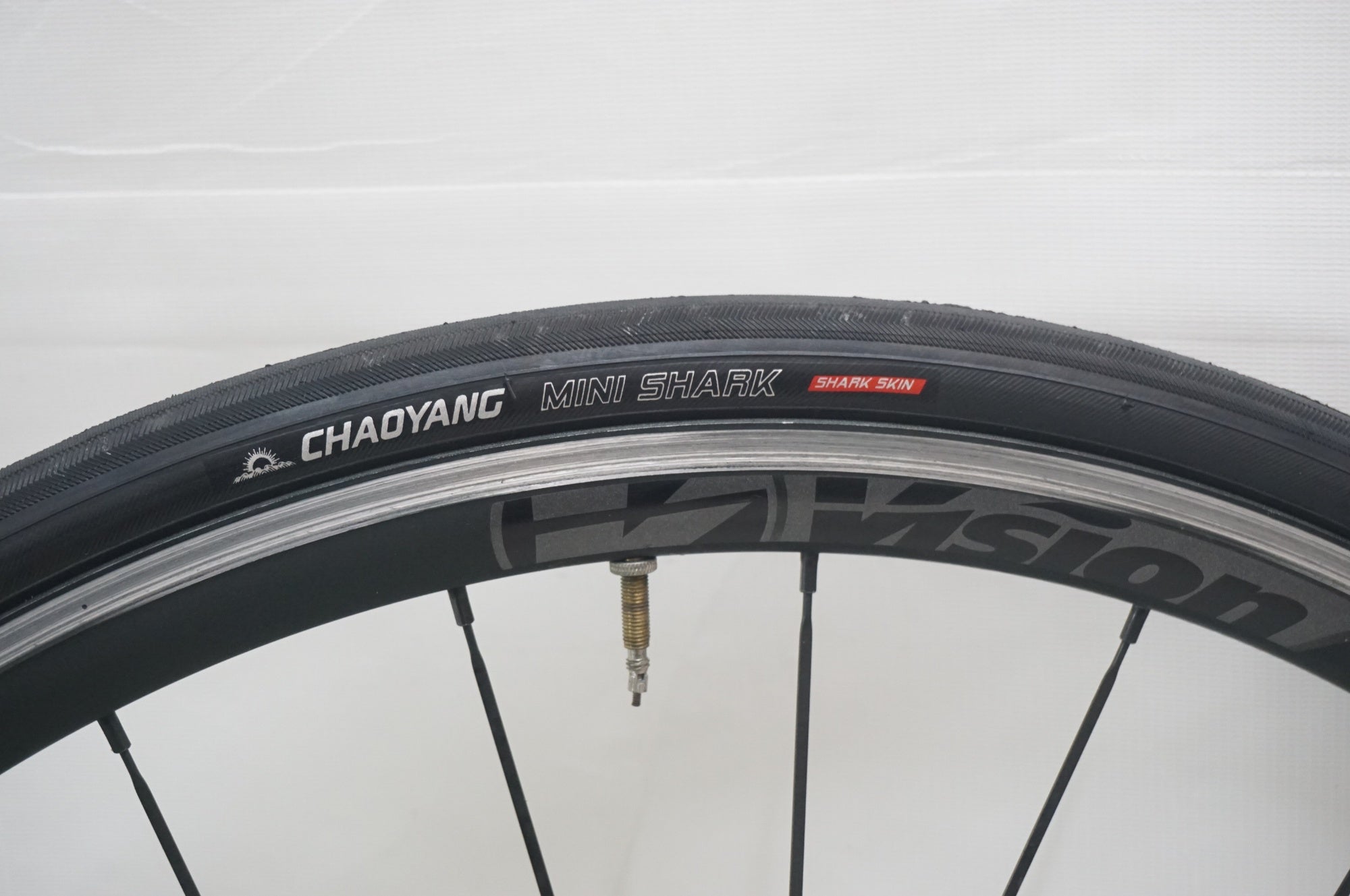 CANNONDALE 「キャノンデール」 CAAD8 TIAGRA 2016年モデル