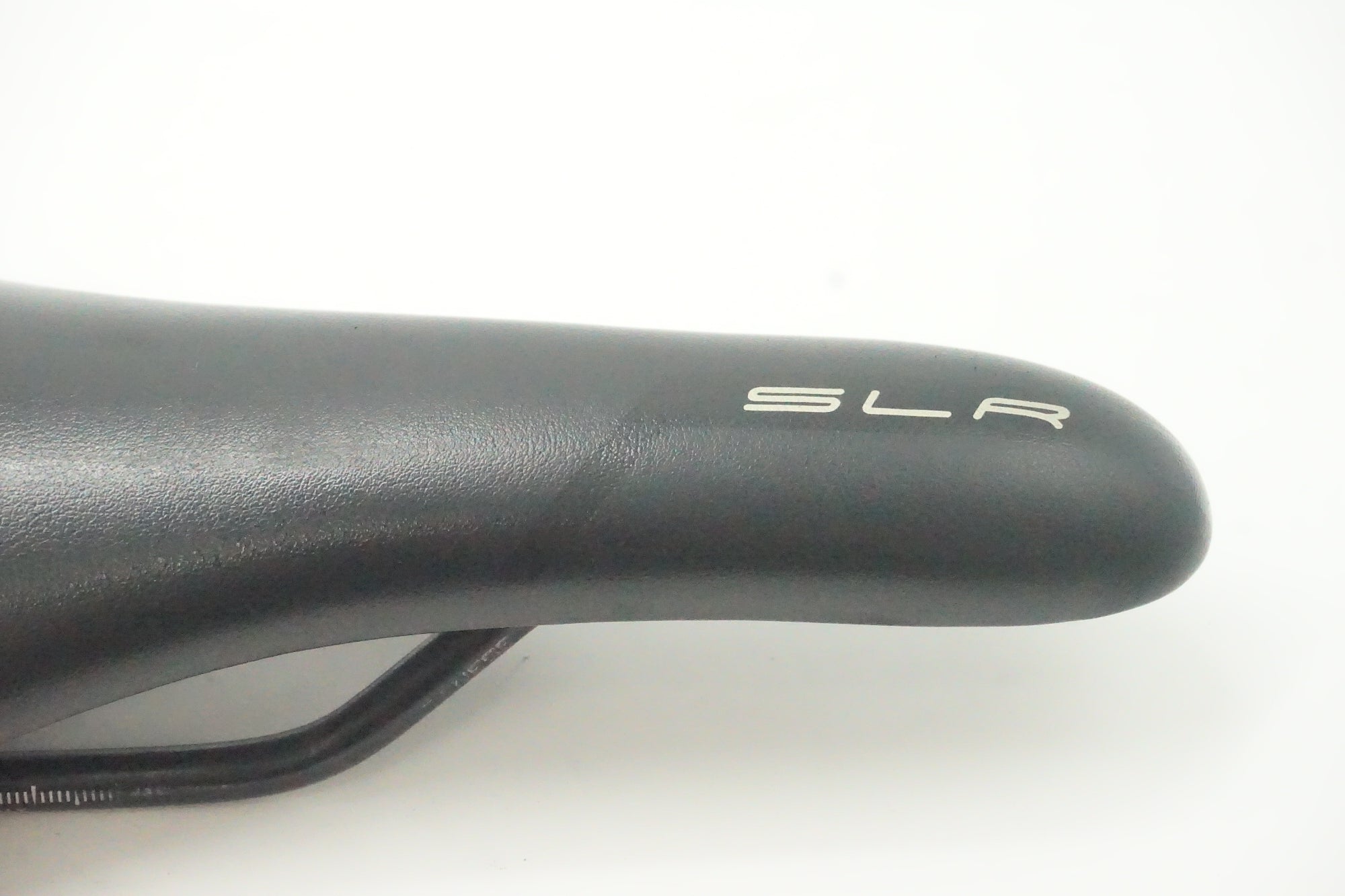 102（中古美品）Selle Italia SLR サドル ブラック 102（中古美品）Selle Italia SLR サドル ブラック 102（中古美