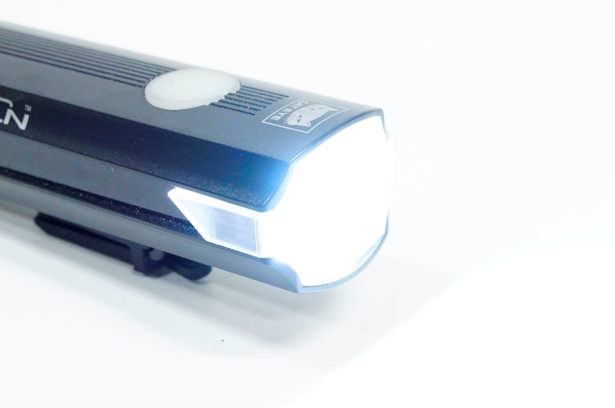 CATEYE 「キャットアイ」 AMPP300N / TL-LD620 ライトセット / 名古屋大須店