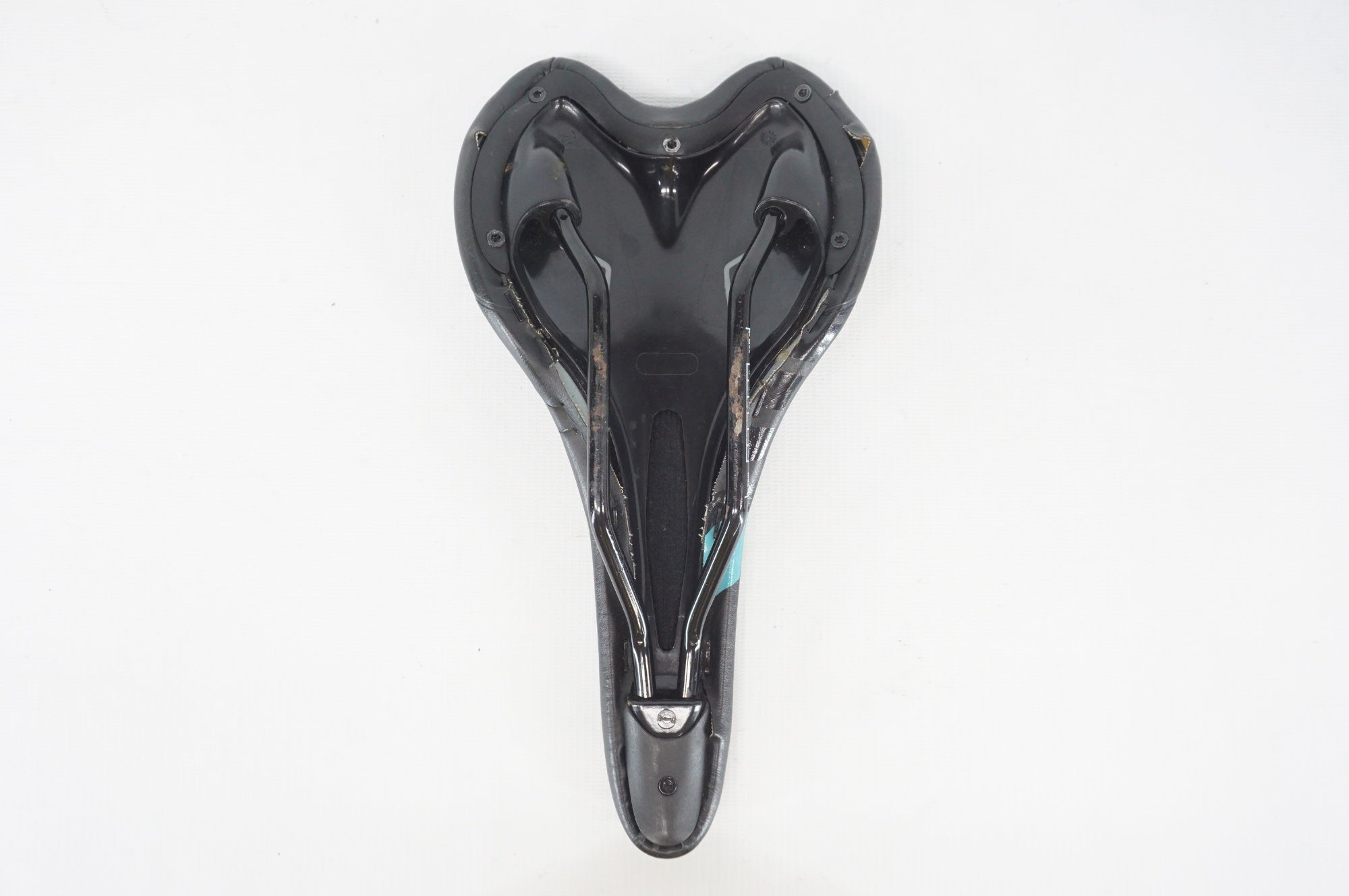 KONA 「コナ」 純正 サドル / 阪急塚口店