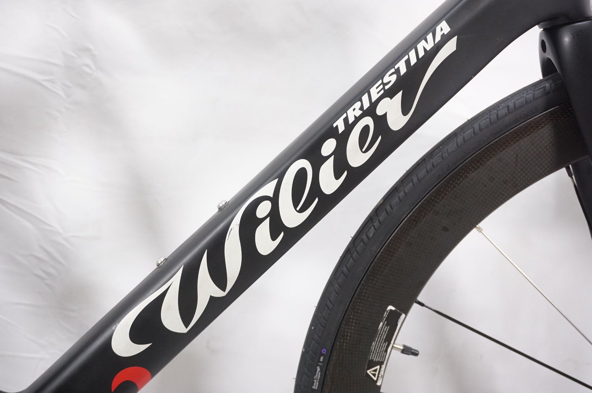 WILIER 「ウィリエール」 GRANTURISMO R 2018モデル ロードバイク / AKIBA店