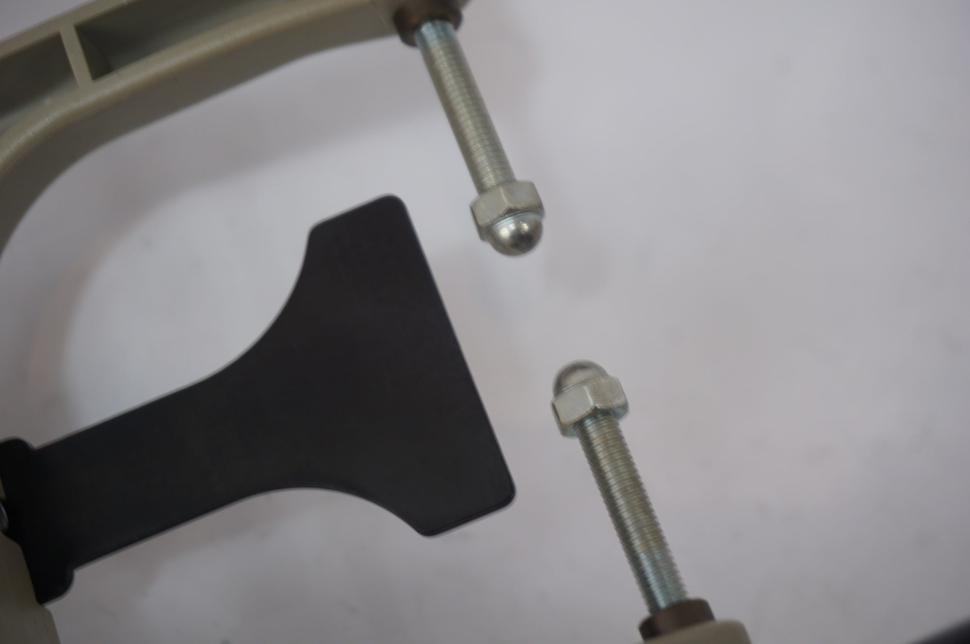 MINOURA 「ミノウラ」 PORTABLE WHEEL TRUING STAND ホイール組み立て