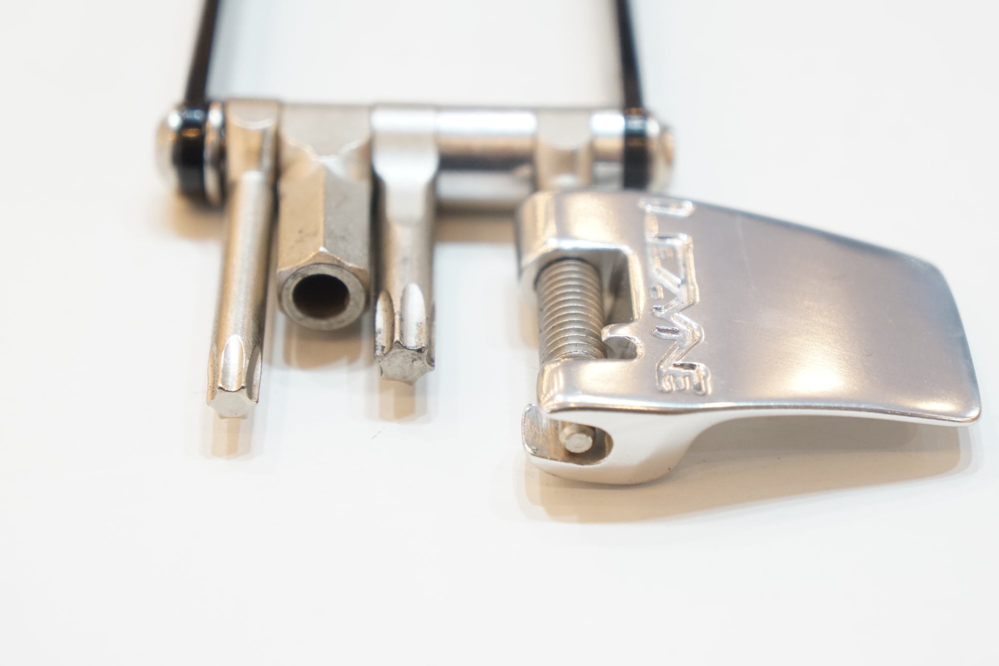 LEZYNE 「レザイン」 SV10 マルチツール / バイチャリ浦和ベース