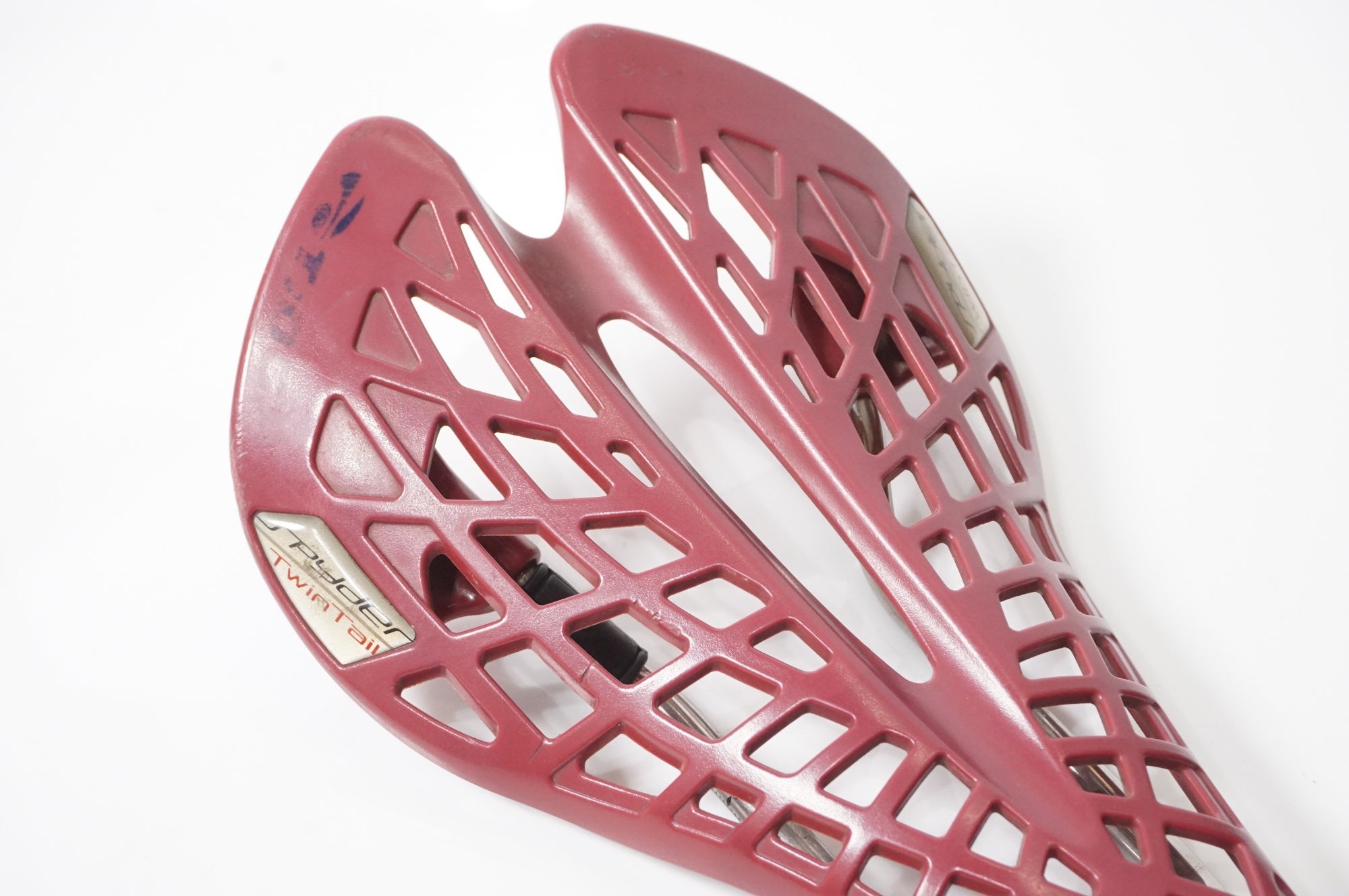 TIOGA 「タイオガ」 SPIDER TWINTAIL サドル / AKIBA店