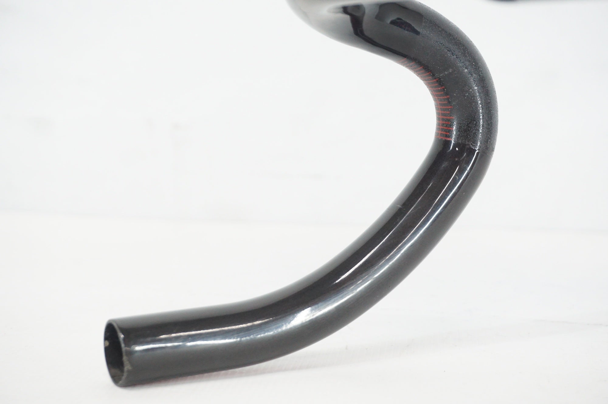 3T 「スリーティー」 ERGOSUM TEAM φ31.8 400mm ハンドル / 阪急塚口店