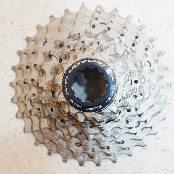 SHIMANO 「シマノ」 ULTEGRA CS-R8000 11-30T スプロケット