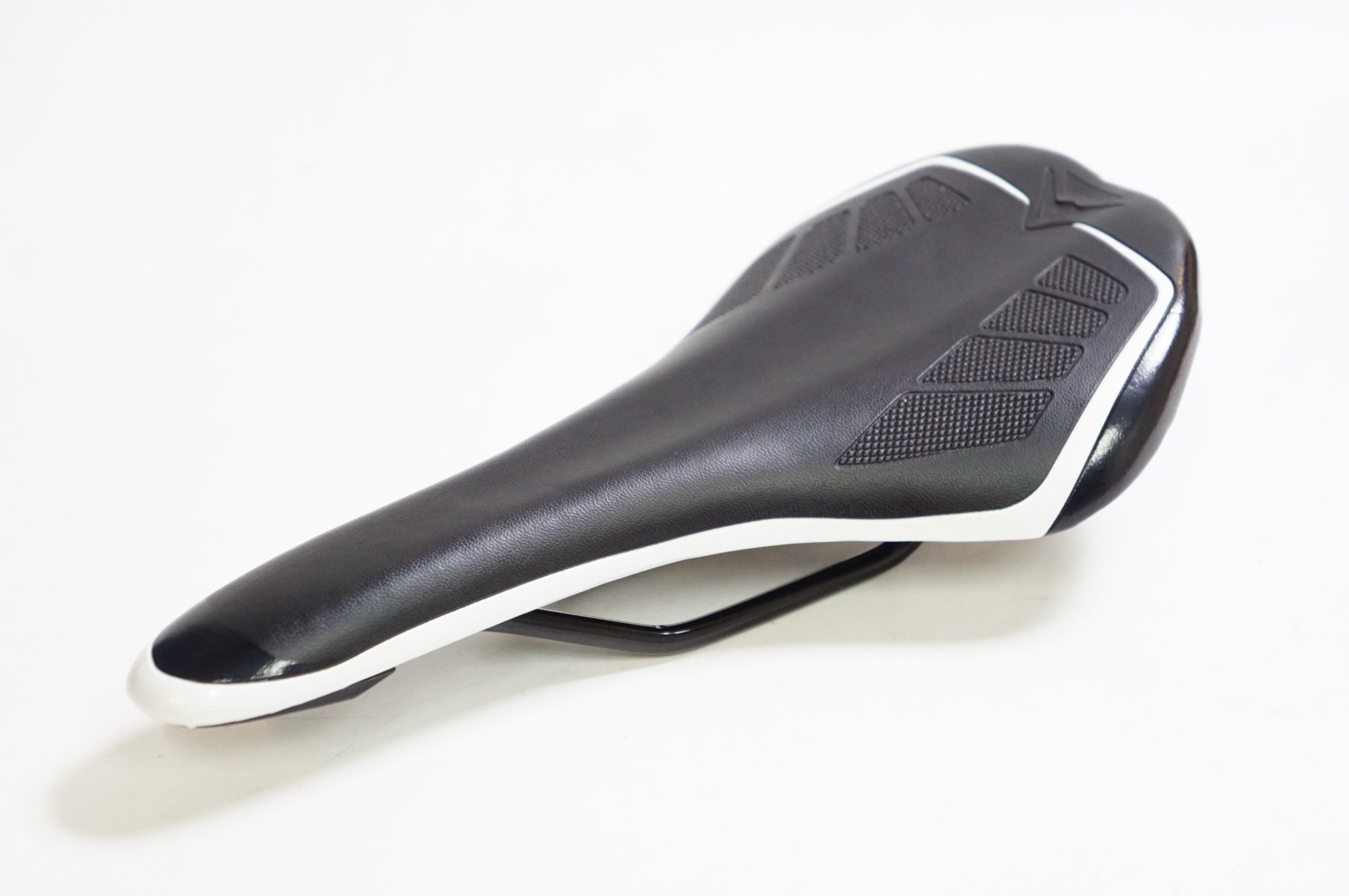 MERIDA 「メリダ」 サドル / 熊谷本店