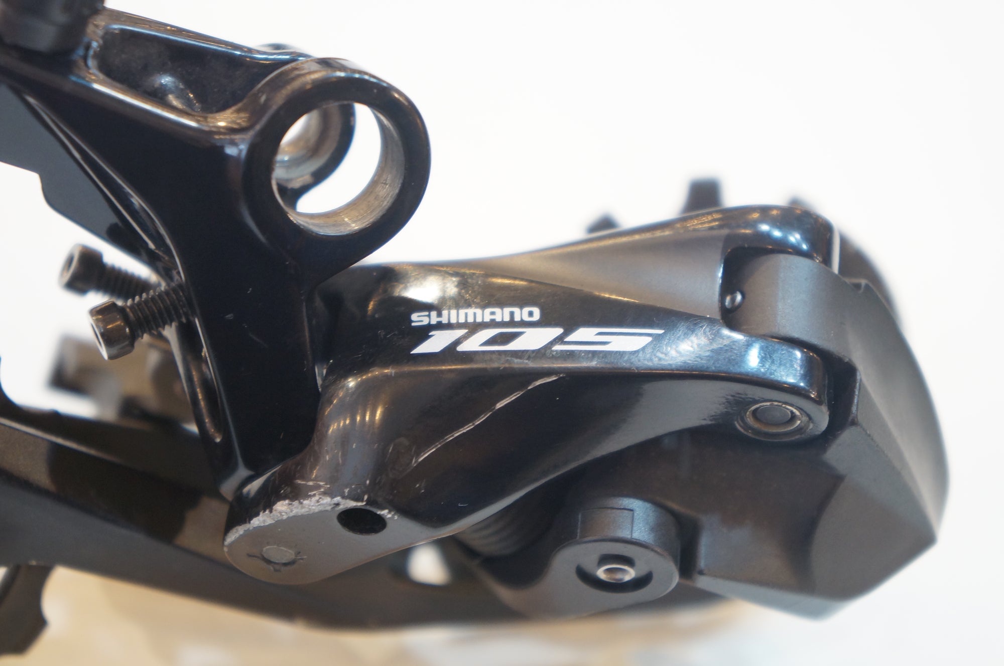 SHIMANO 「シマノ」 105 RD-R7000 リアディレイラー / バイチャリ浦和ベース