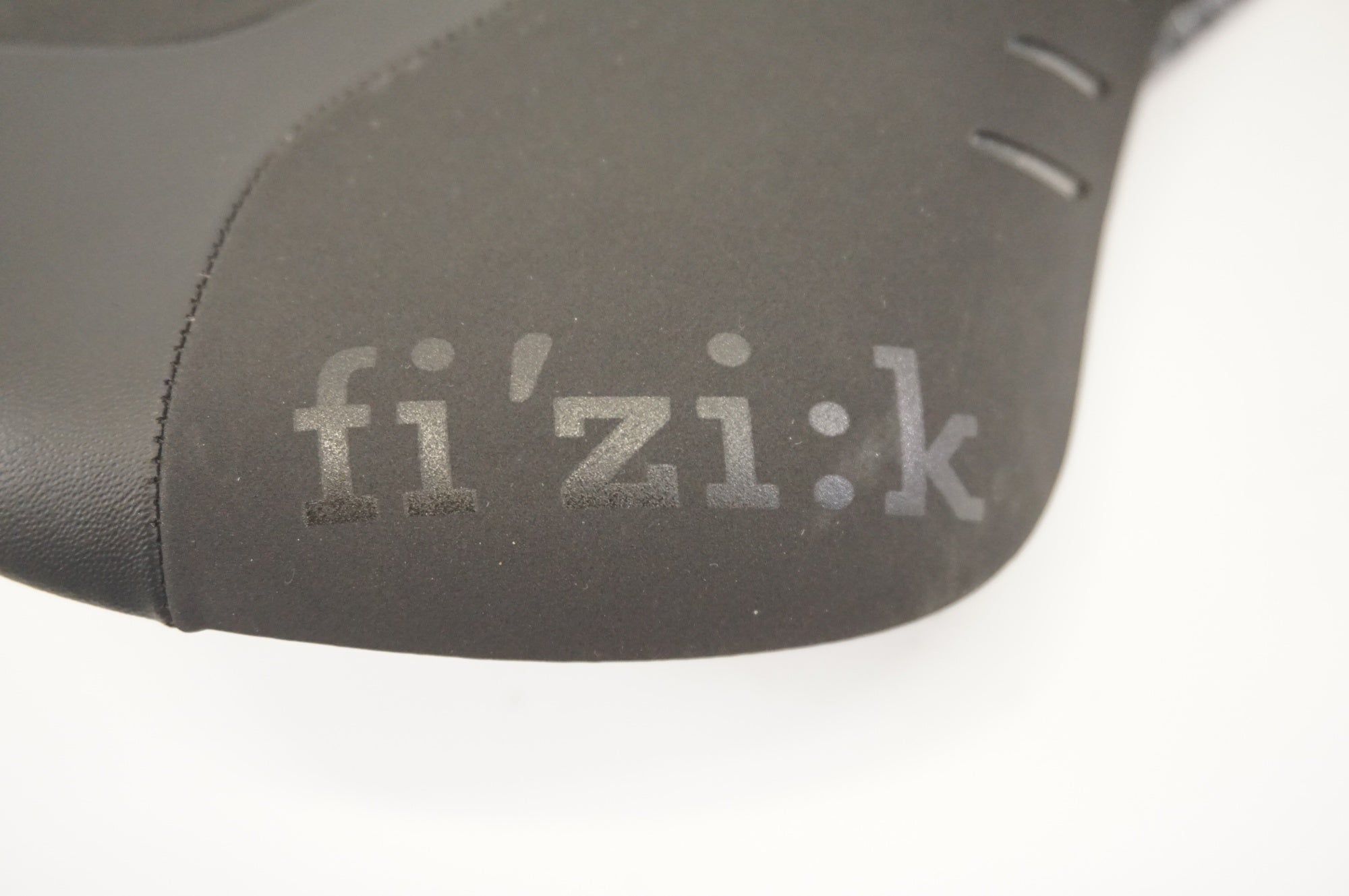 FIZIK 「フィジーク」 ANTARES R5 サドル / 宇都宮店