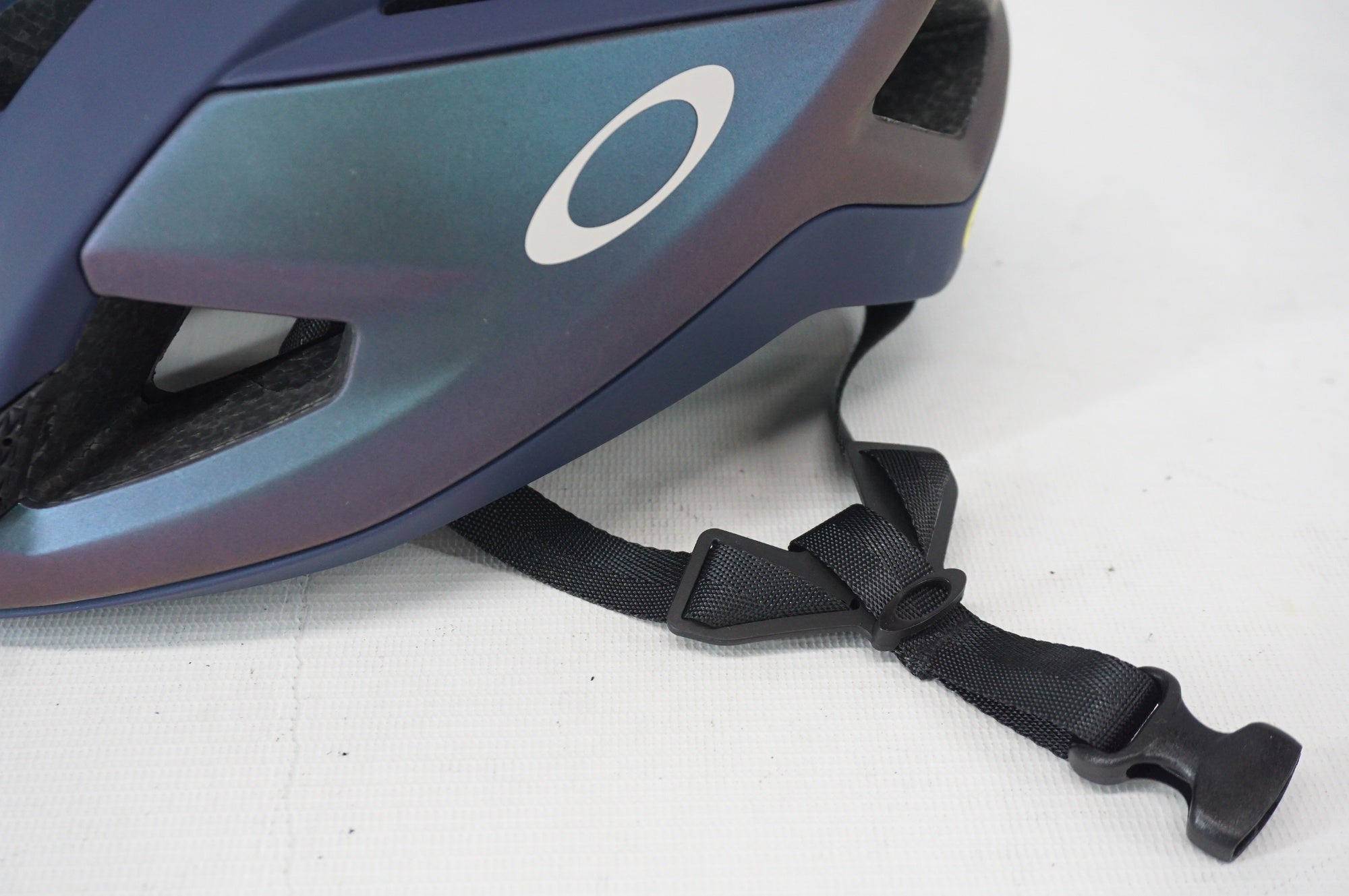 OAKLEY 「オークリー」 ARO3 MIPS Lサイズ 58-61cm ヘルメット / 阪急塚口店