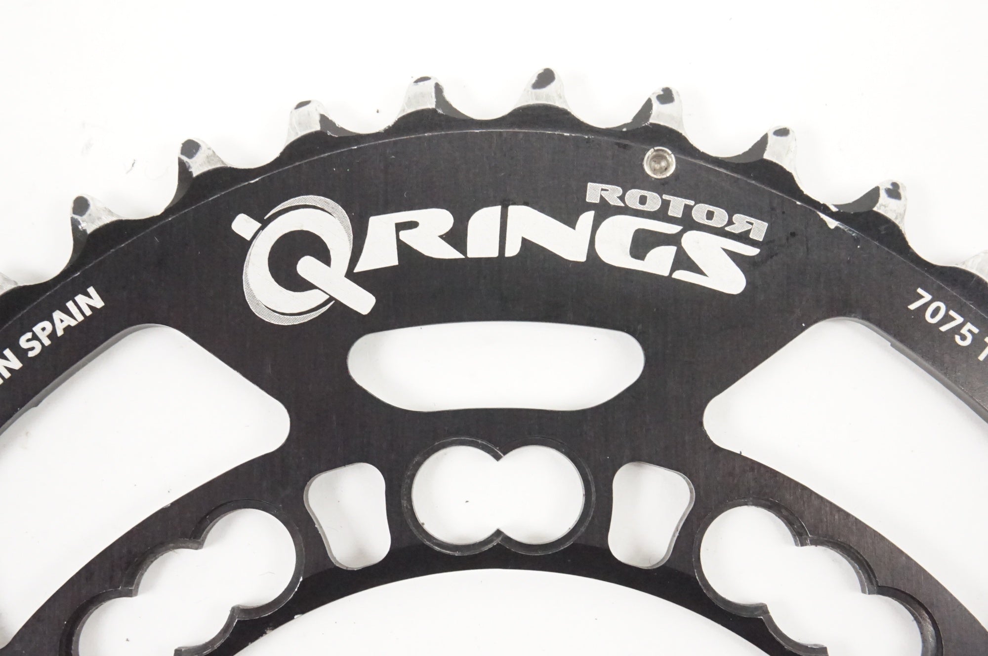 ROTOR 「ローター」 Q-RINGS PCD110(5アーム) 46T チェーンリング / 宇都宮店
