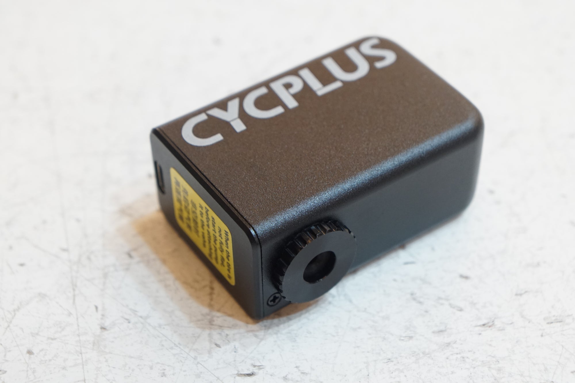 CYCPLUS 「サイクプラス」 CUBE 電動ポンプ / バイチャリ浦和ベース