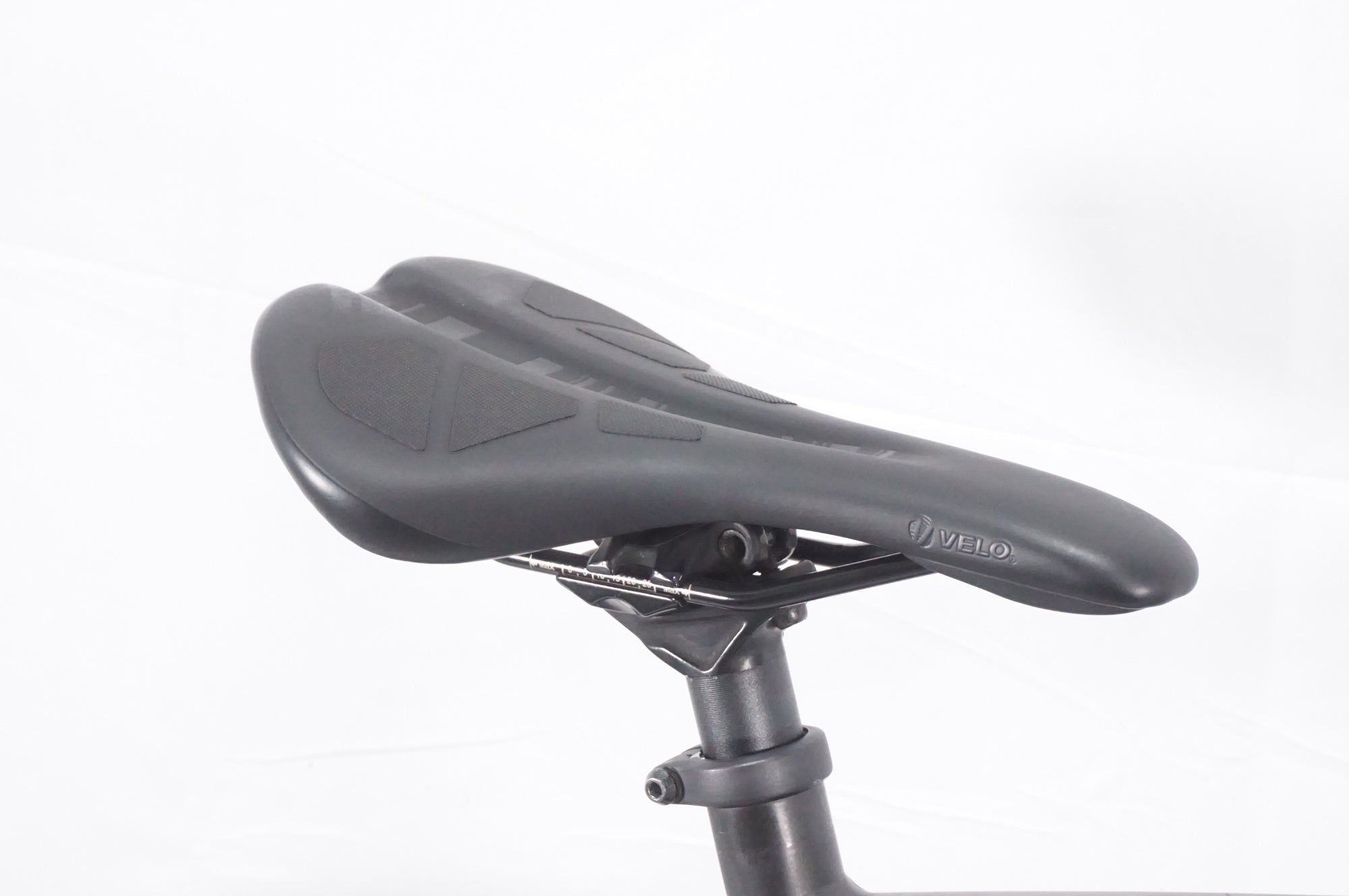 TREK「トレック」FX 3 DISC 2020-2021年モデル クロスバイク / AKIBA店