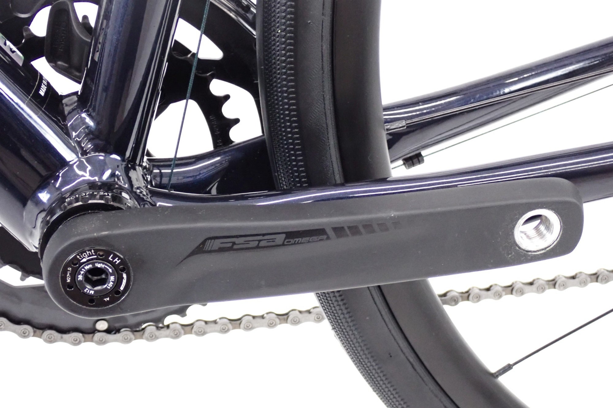 TREK 「トレック」 DOMANE AL4 Gen 4 2024年モデル ロードバイク