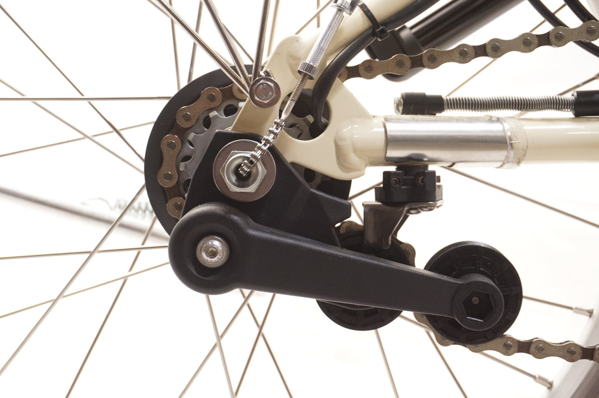 BROMPTON 「ブロンプトン」 CLASSIC EDITTION 2024年モデル 16インチ 折りたたみ自転車 / 中目黒店