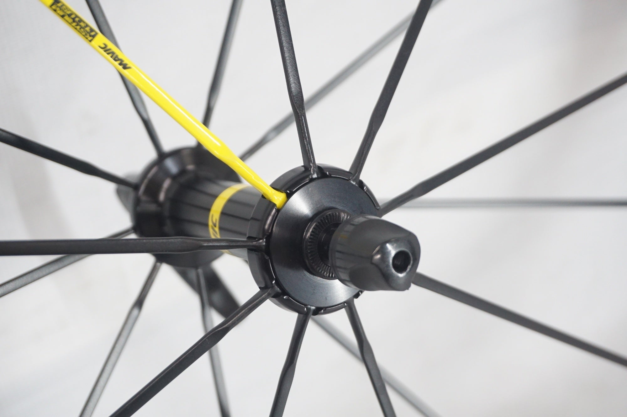 MAVIC 「マヴィック」 KSYRIUM PRO UST シマノ11速 ホイールセット / 阪急塚口店