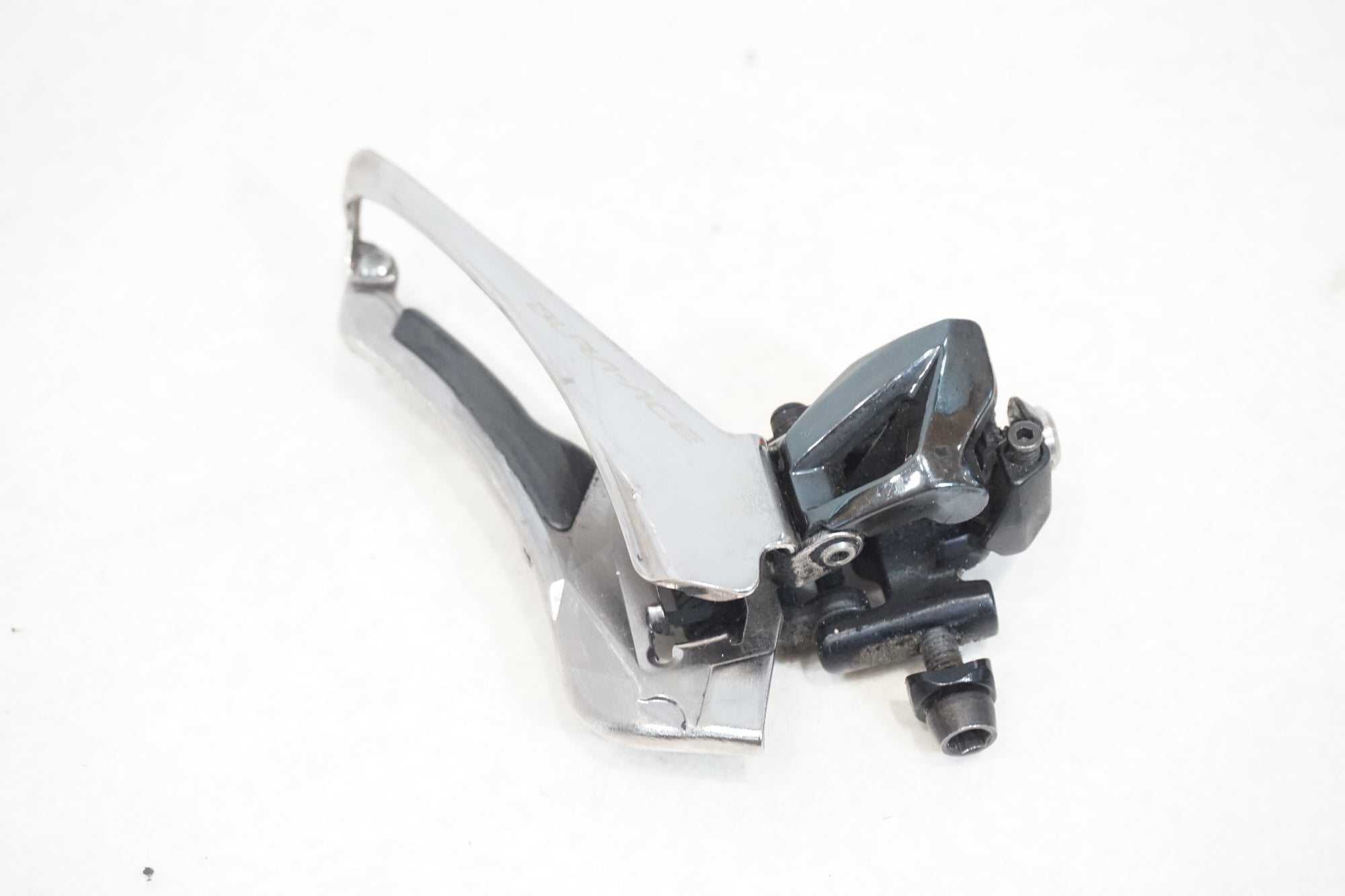 SHIMANO 「シマノ」 DURA-ACE FD-9100 フロントディレイラー / 横浜