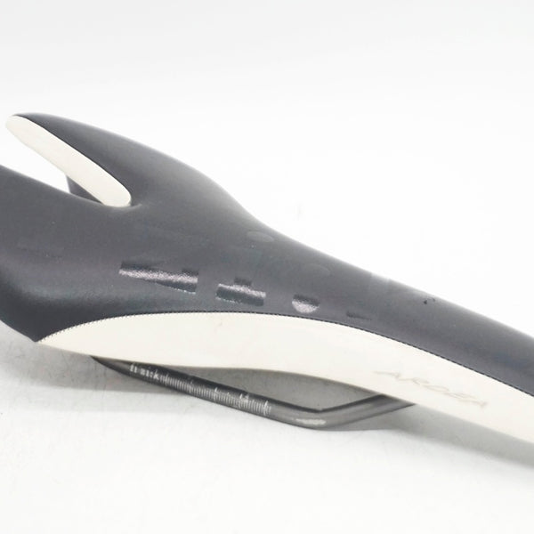 新品未使用！　MC SELLE  サドル　箱入り。 8032568528247-S.jpg