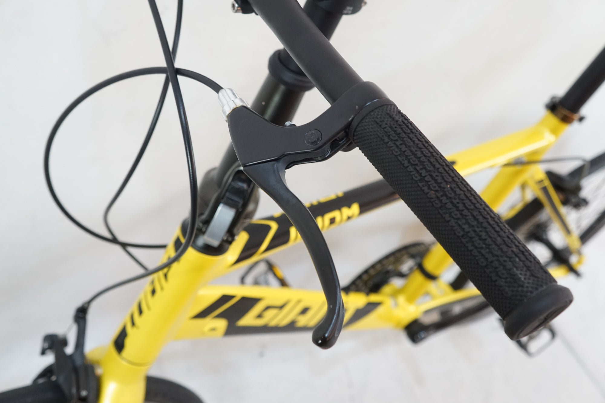 GIANT 「ジャイアント」 IDIOM 2 2019年モデル 20インチ ミニベロ