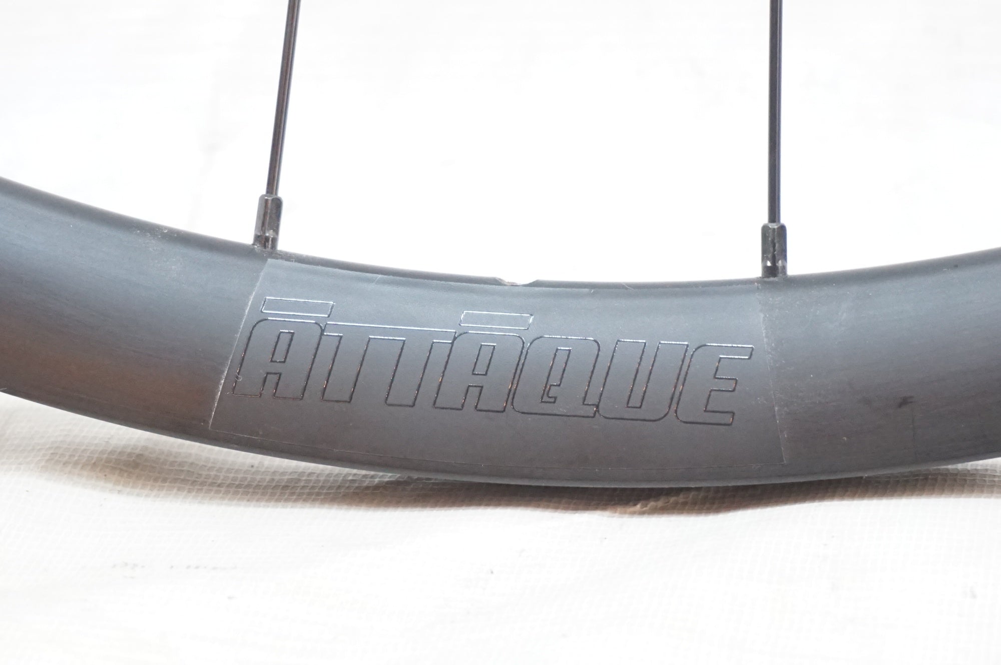 ATTAQUE 「アタッキ」 30DB SHIMANO 12S ホイールセット / 浦和ベース