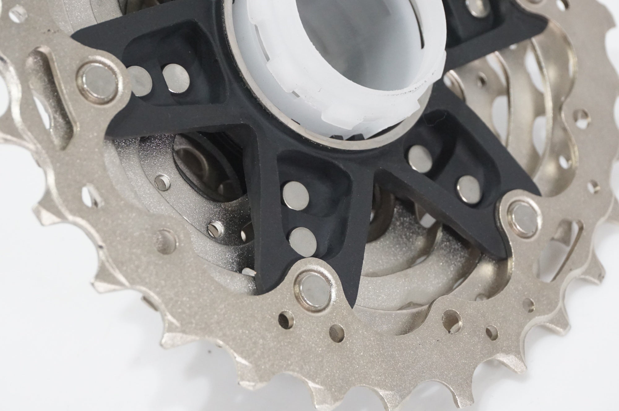 SHIMANO 「シマノ」 ULTEGRA CS-R8100 11-30T スプロケット / AKIBA店
