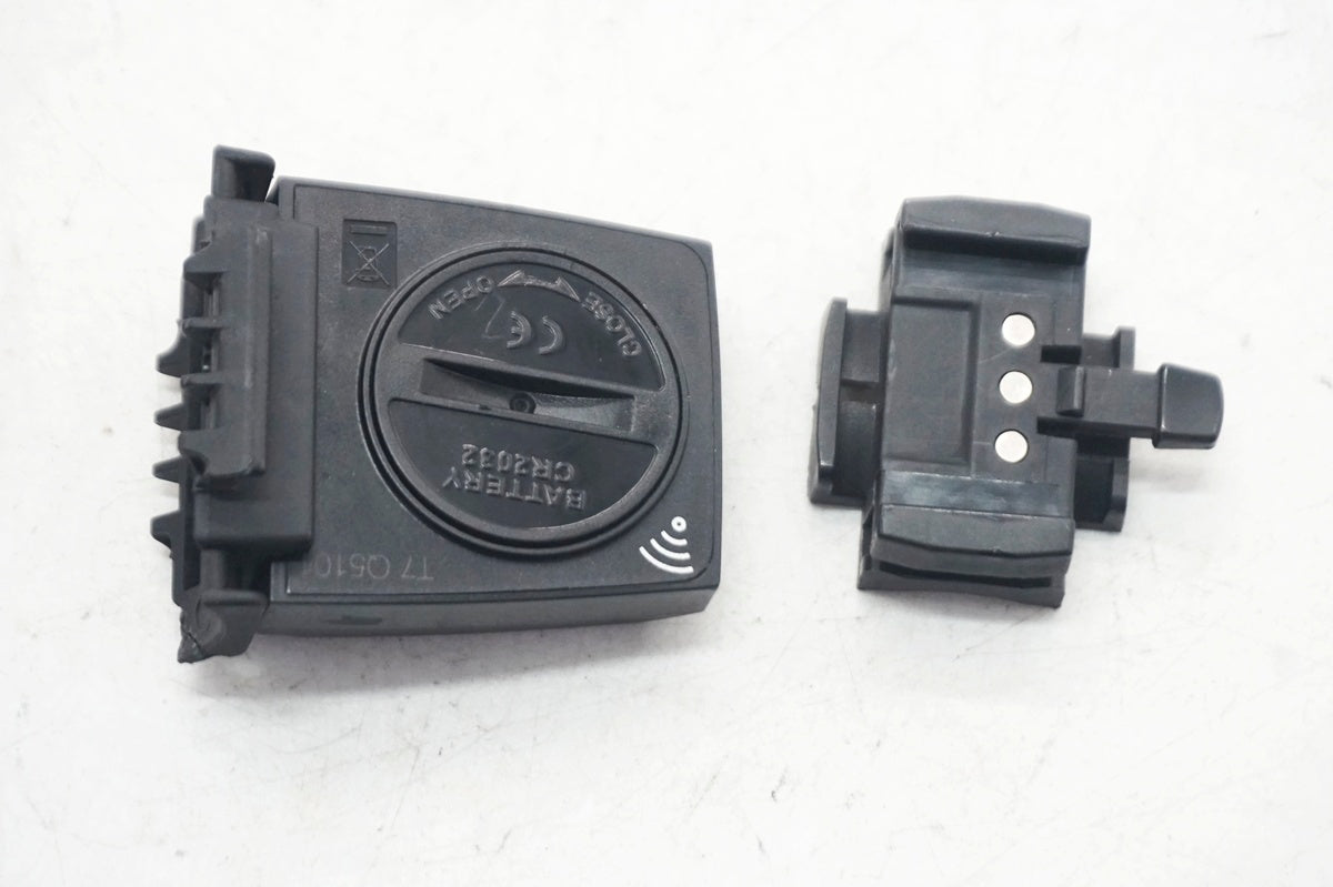 GIANT 「ジャイアント」 AXACT 13W サイクルコンピューター