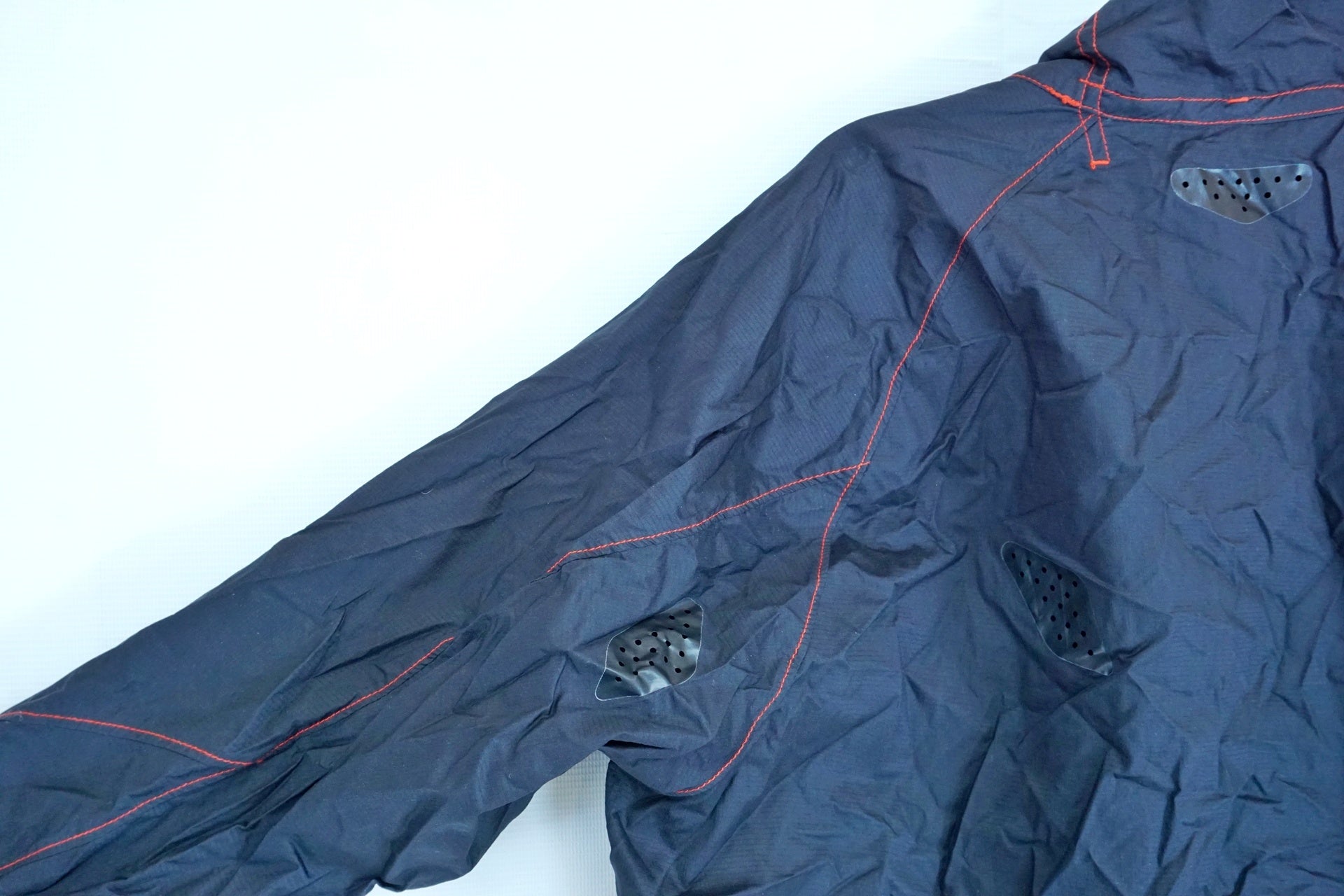 PEARLIZUMI 「パールイズミ」 Lサイズ ウインドブレーカー / 有明ガーデン店