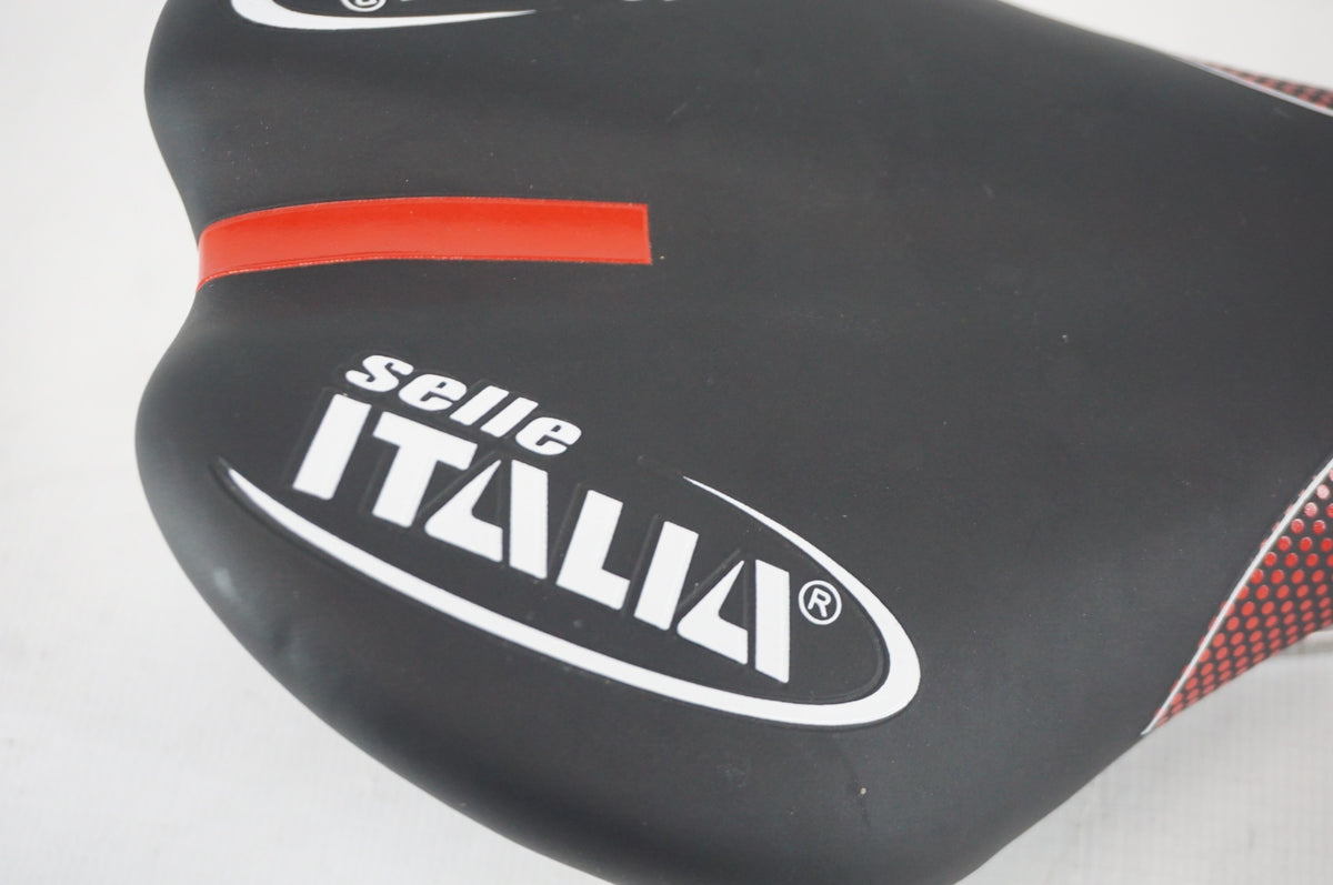 SELLE ITALIA 「セライタリア」 SLR MONOLINK FRICTION FREE サドル/ 阪急塚口店