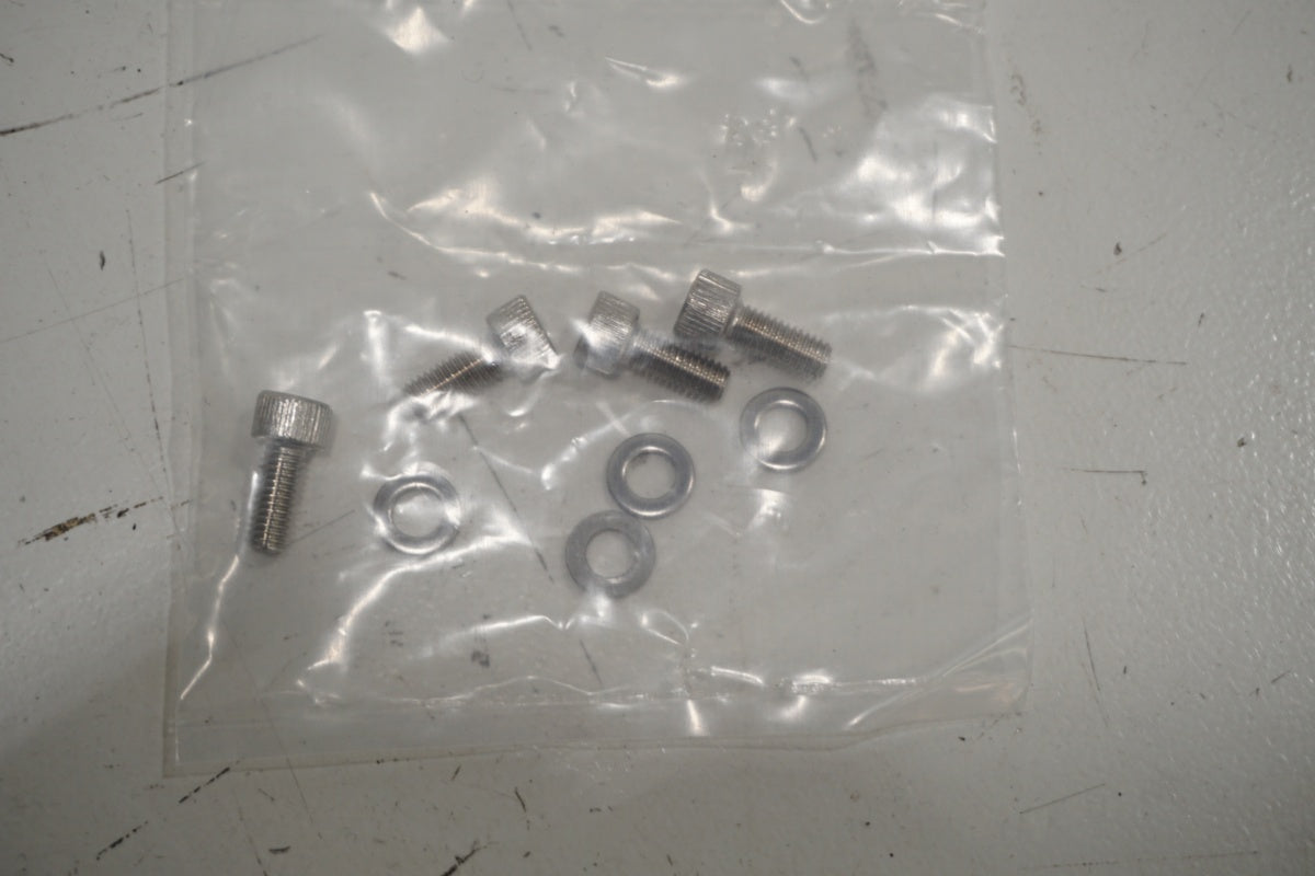 TIOGA 「タイオガ」 CL-588-1 リアキャリア / 京都八幡店