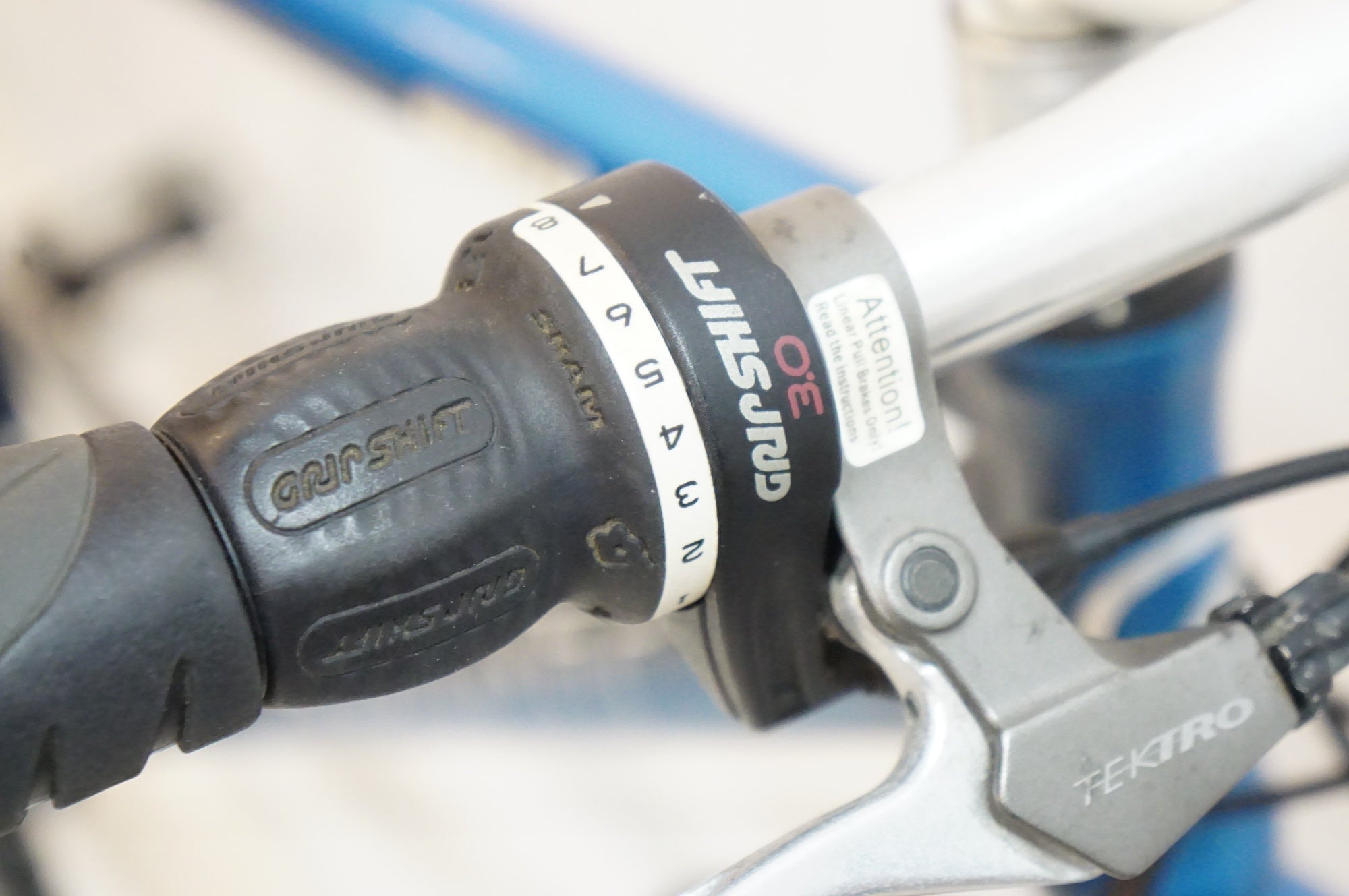 GIANT 「ジャイアント」 ESCAPE R3 2009年モデル クロスバイク / 熊谷本店