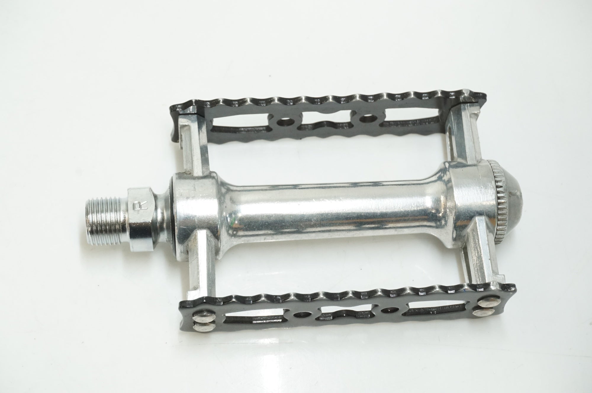 MKS 「ミカシマ」 SYLVAN STREAM ペダル / 大宮店