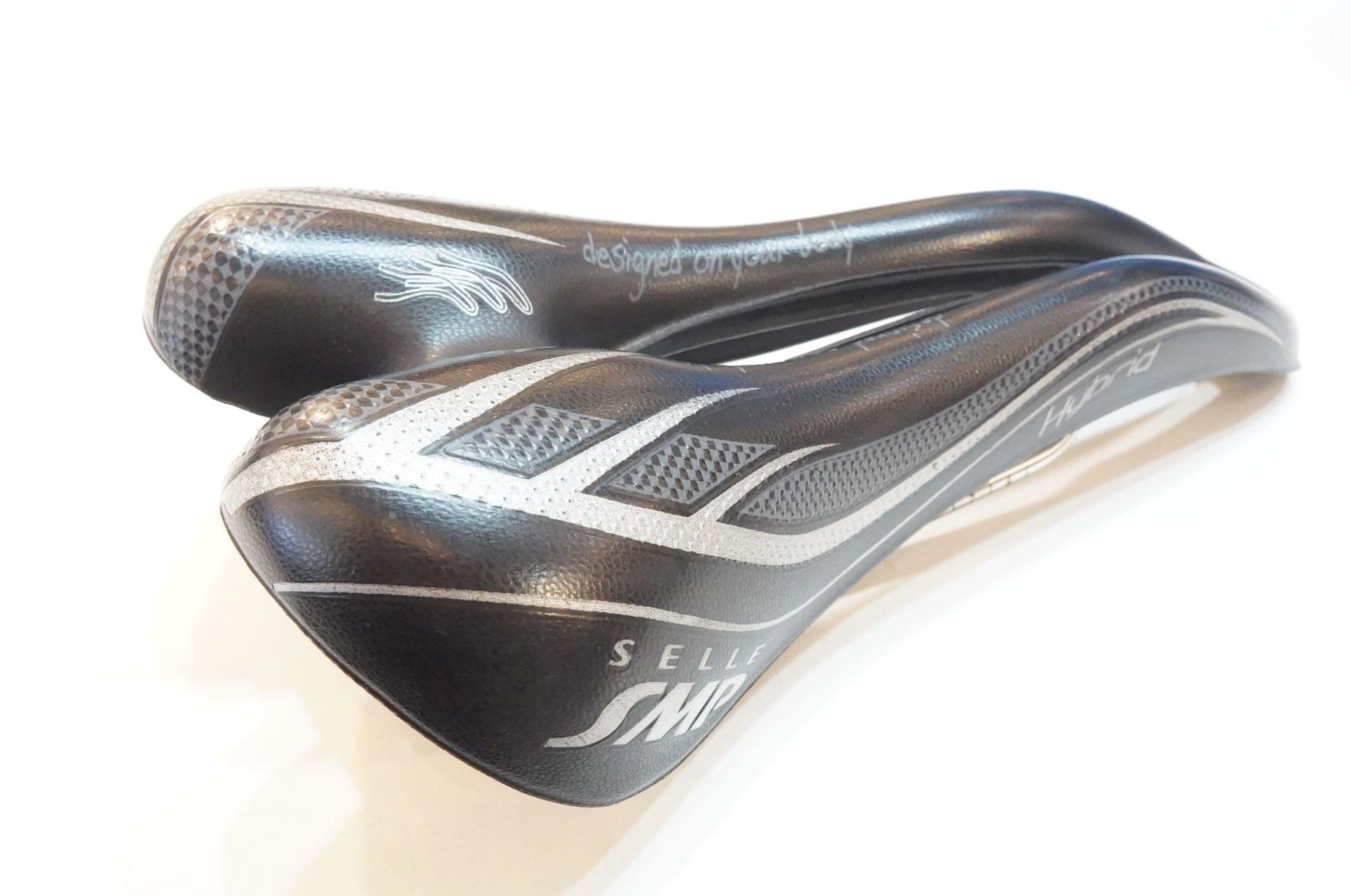 SELLE SMP 「セラエスエムピー」 HYBRID サドル / 浦和ベース