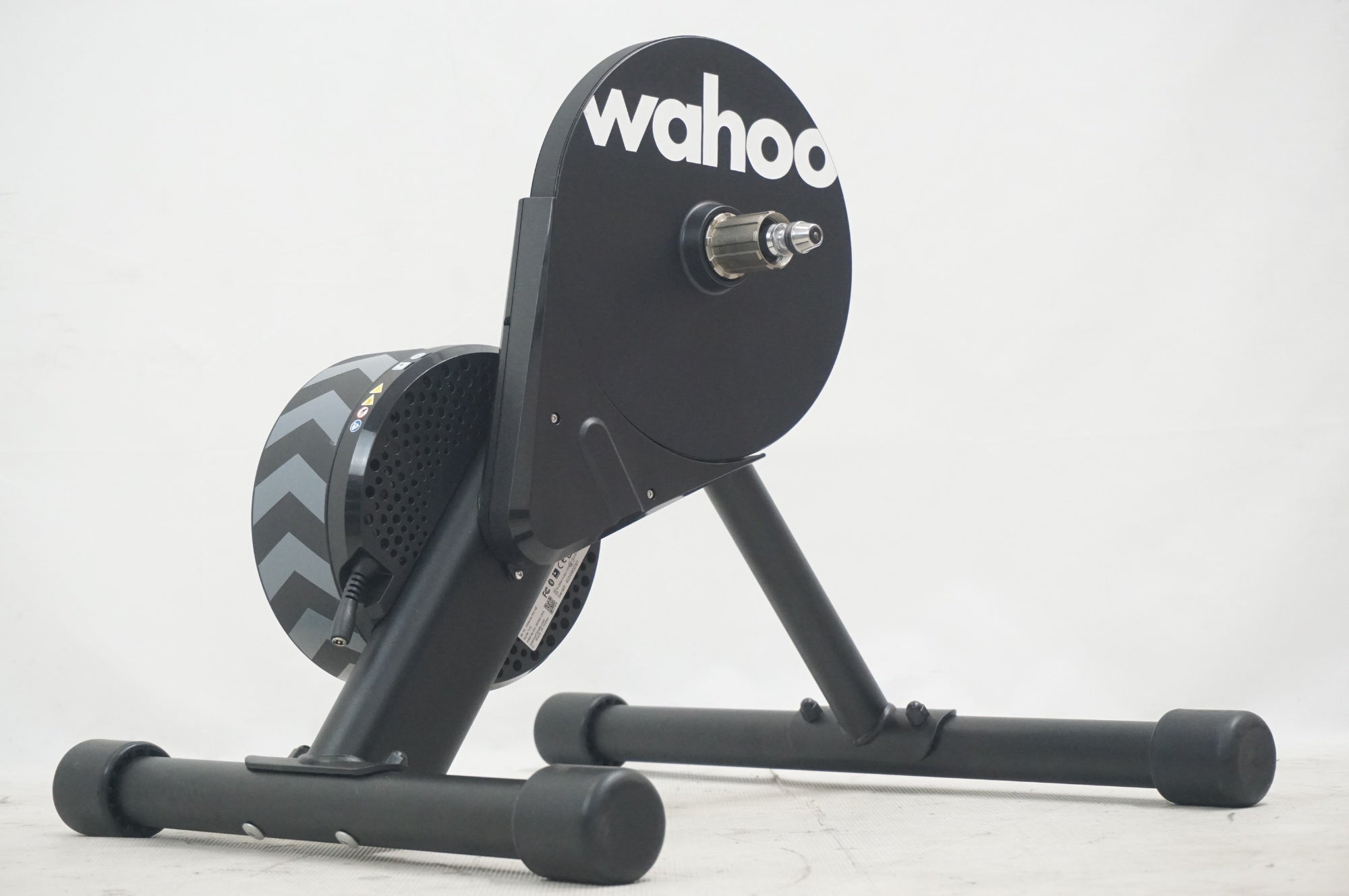 WAHOO 「ワフー」 KICKR CORE サイクルトレーナー / 福岡店