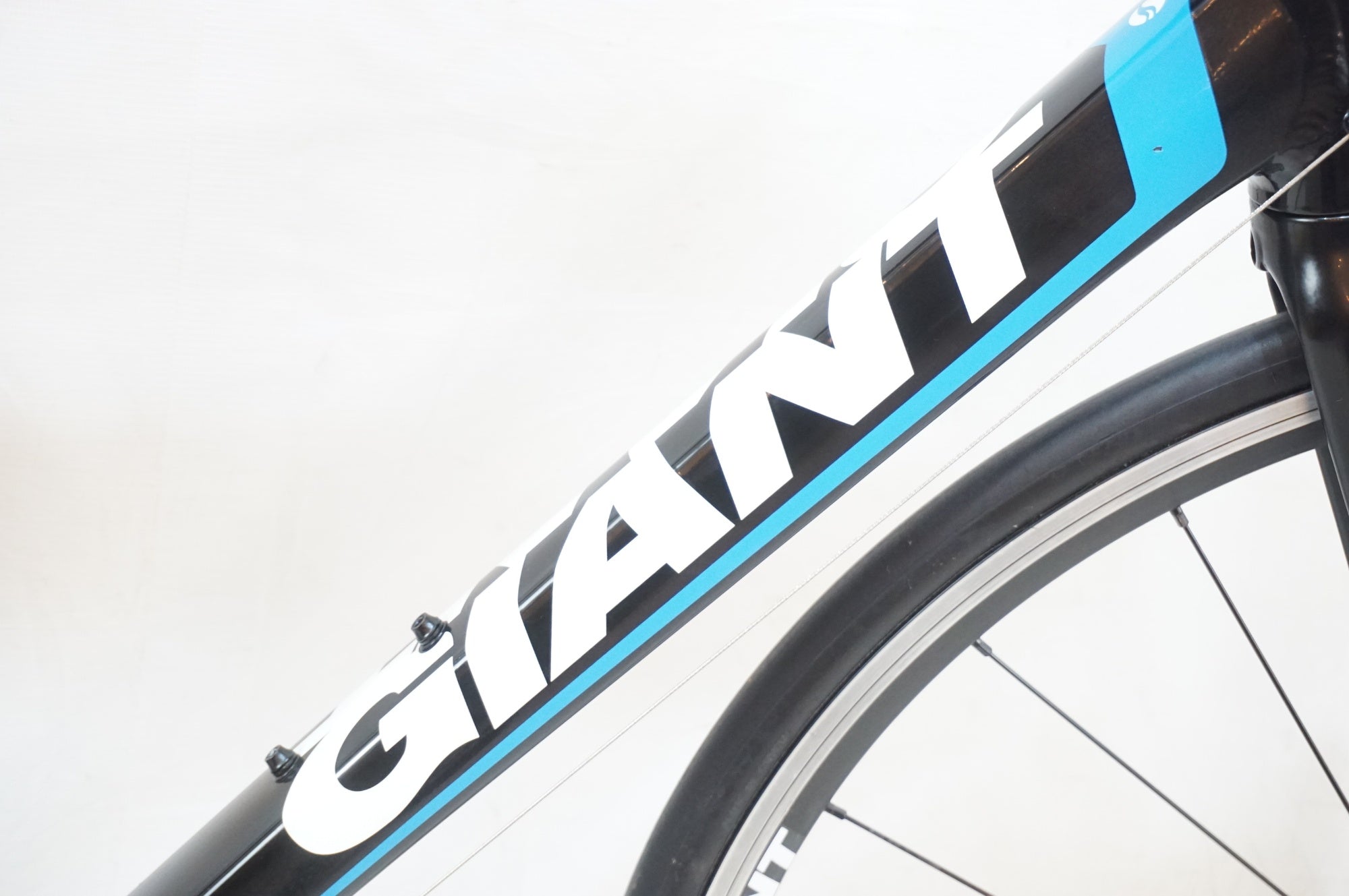 GIANT 「ジャイアント」 DEFY2 2014年モデル ロードバイク / 浦和