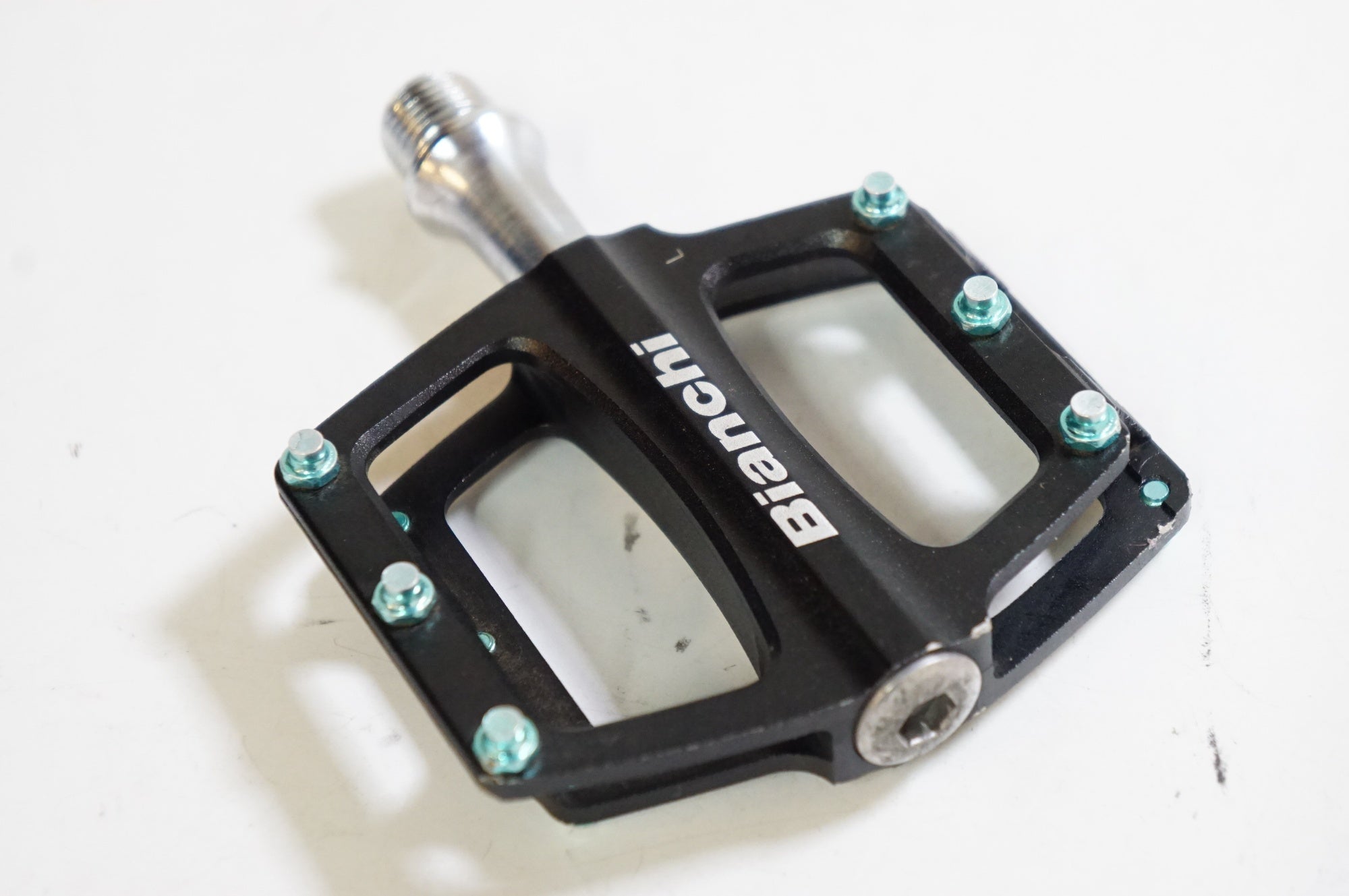 BIANCHI 「ビアンキ」 CNC ペダル / 熊谷本店