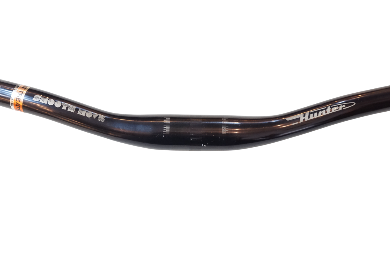 HUNTER CYCLES 「ハンター サイクルズ」 NITTO SMOOTH MOVE BAR φ31.8 745mm ハンドル / バイチャリ浦和ベース