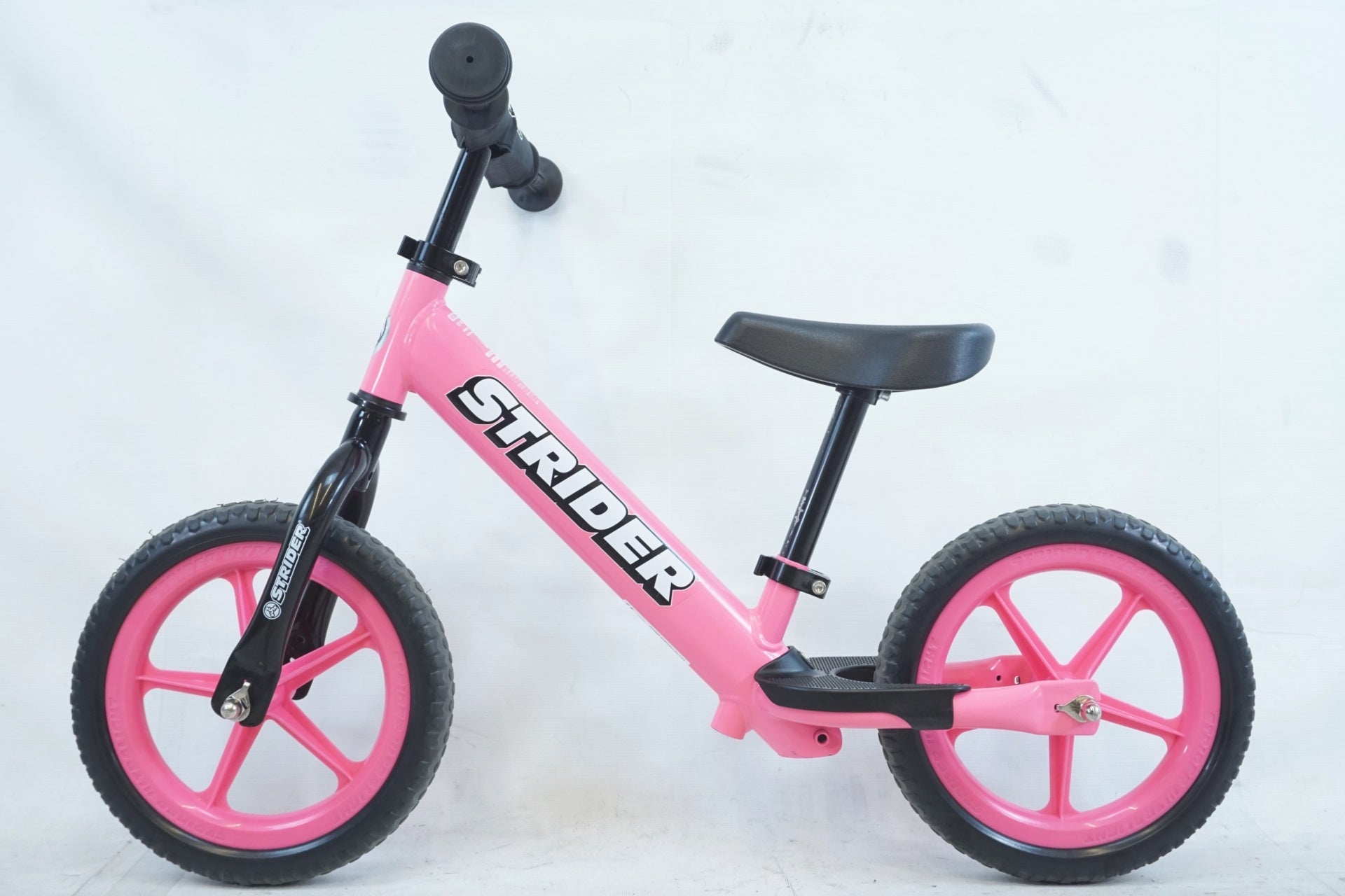 STRIDER 「ストライダー」 SPORT12 2020年モデル キッズバイク / 有明