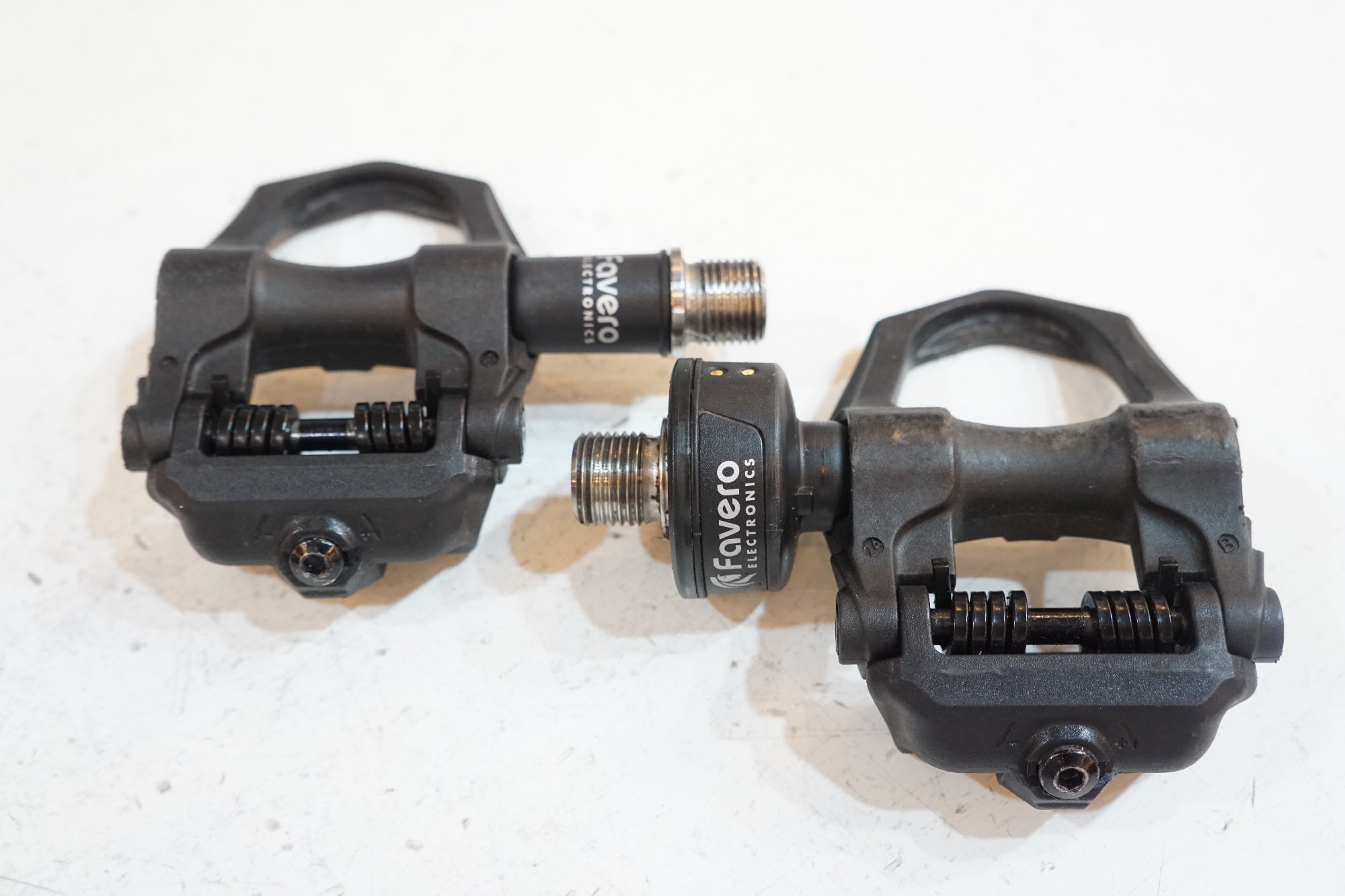 FAVERO 「ファベロ」 ASSIOMA UNO ペダル / バイチャリ浦和ベース