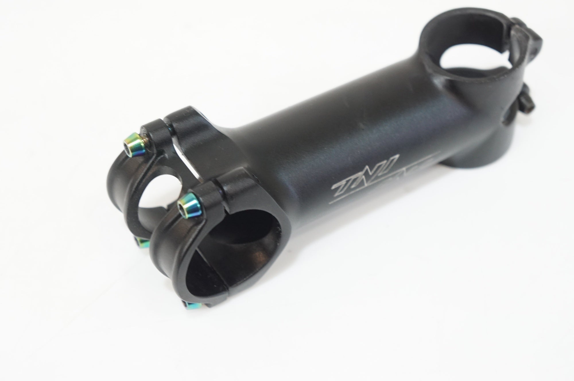 TNI 「ティーエヌアイ」  HELIUM6 φ31.8 100mm ステム / 大宮店