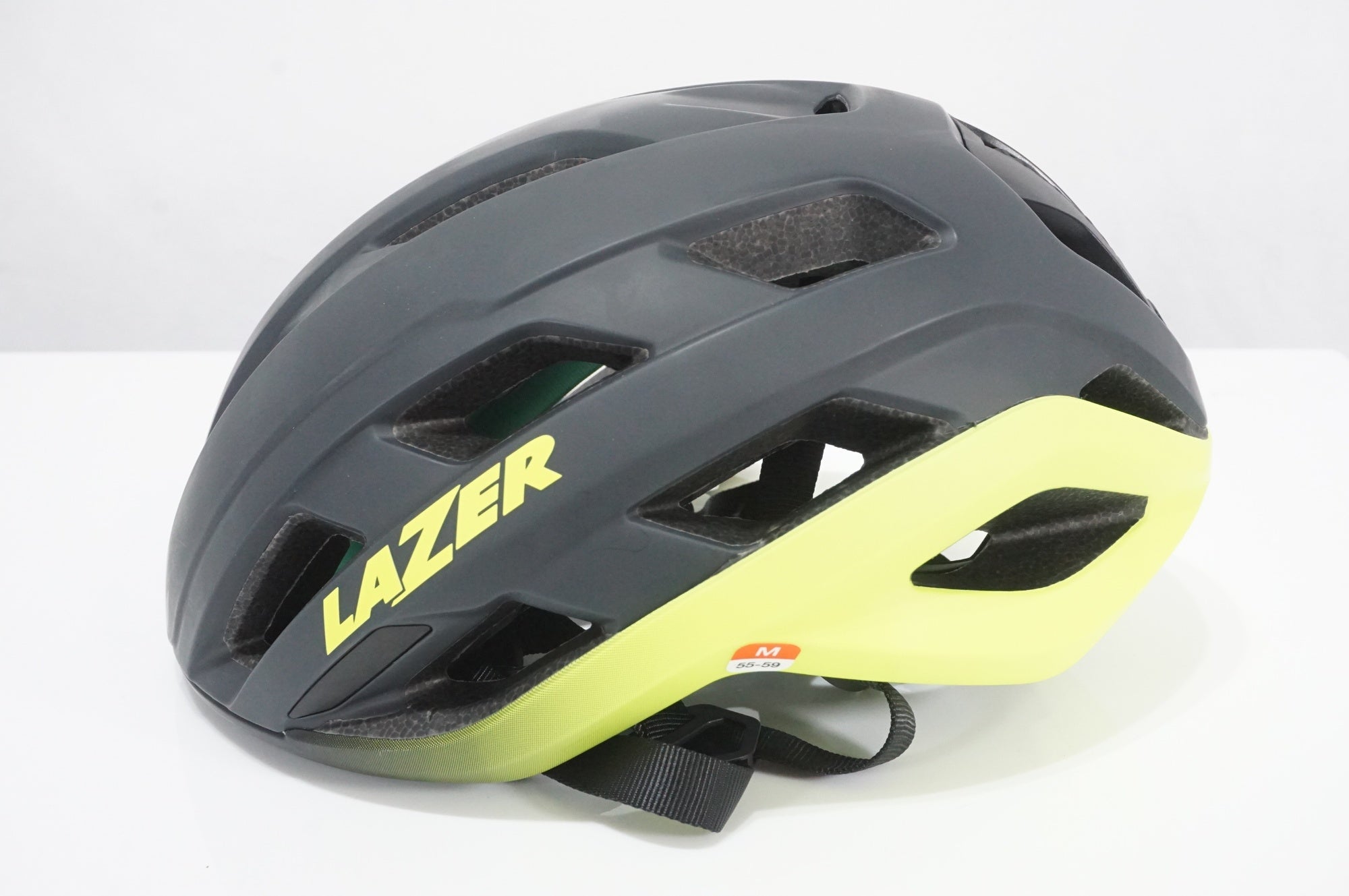 LAZER 「レイザー」 STRADA KINETICORE AF Mサイズ ヘルメット / AKIBA店