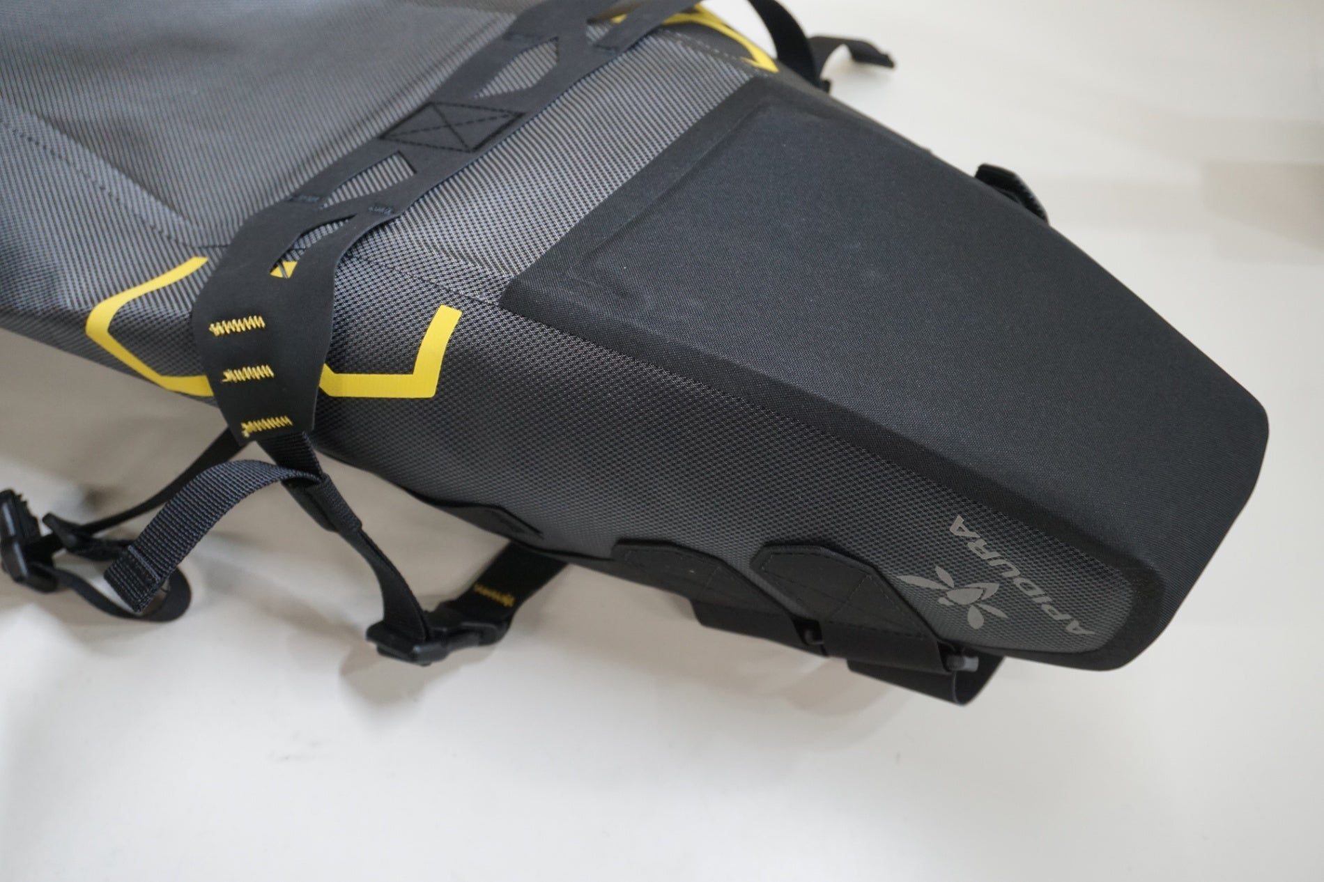 APIDURA 「アピデュラ」 SADDLE PACK 14L サドルバッグ / 大宮店