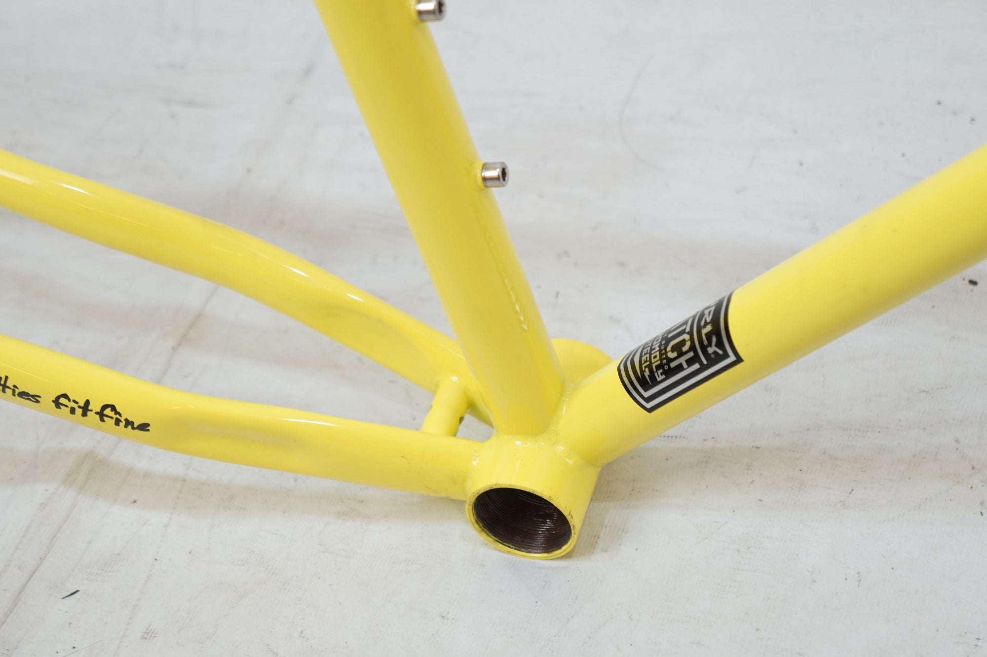 SURLY 「サーリー」 STEAMROLLER 2022年モデル フレームセット / バイチャリ浦和ベース