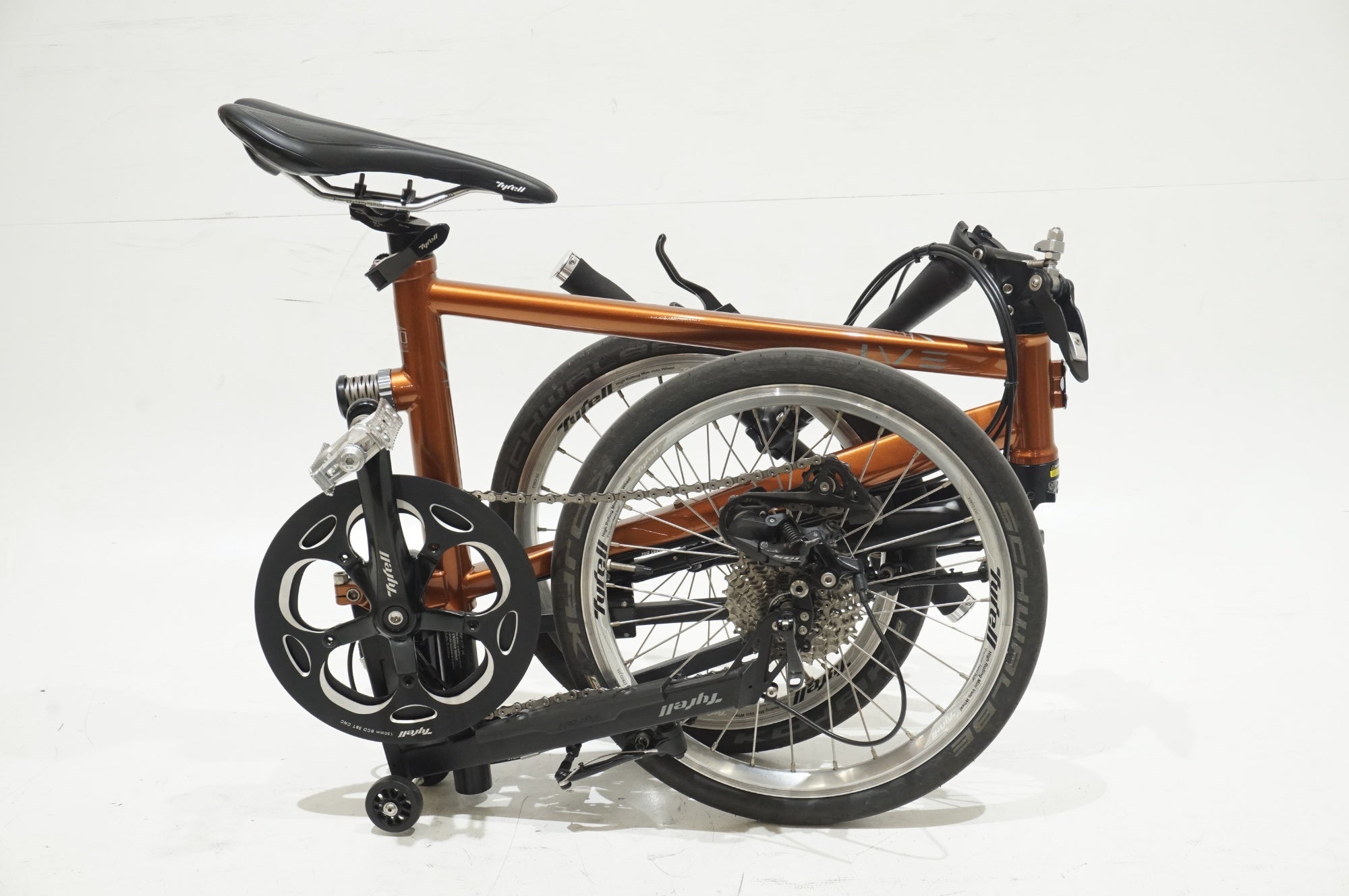 TYRELL 「タイレル」 IVE SPORT 2024頃モデル 18インチ 折り畳み自転車