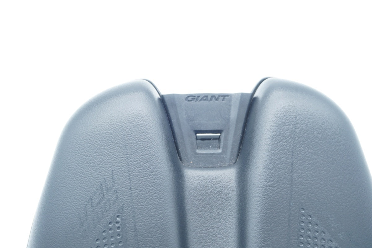 GIANT 「ジャイアント」 CONTACT COMFORT サドル / 滋賀大津店