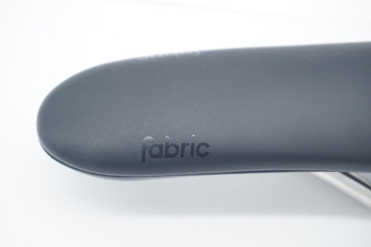 FABRIC 「ファブリック」 SCOOP SHALLOW FLAT サドル / 滋賀大津店