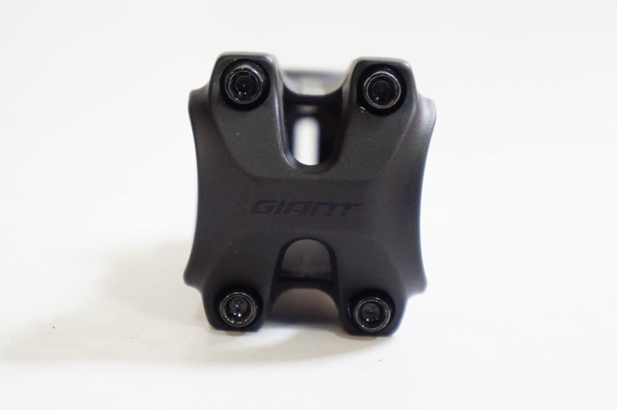 GIANT 「ジャイアント」 CONTACT φ31.8 70mm ステム / 熊谷本店