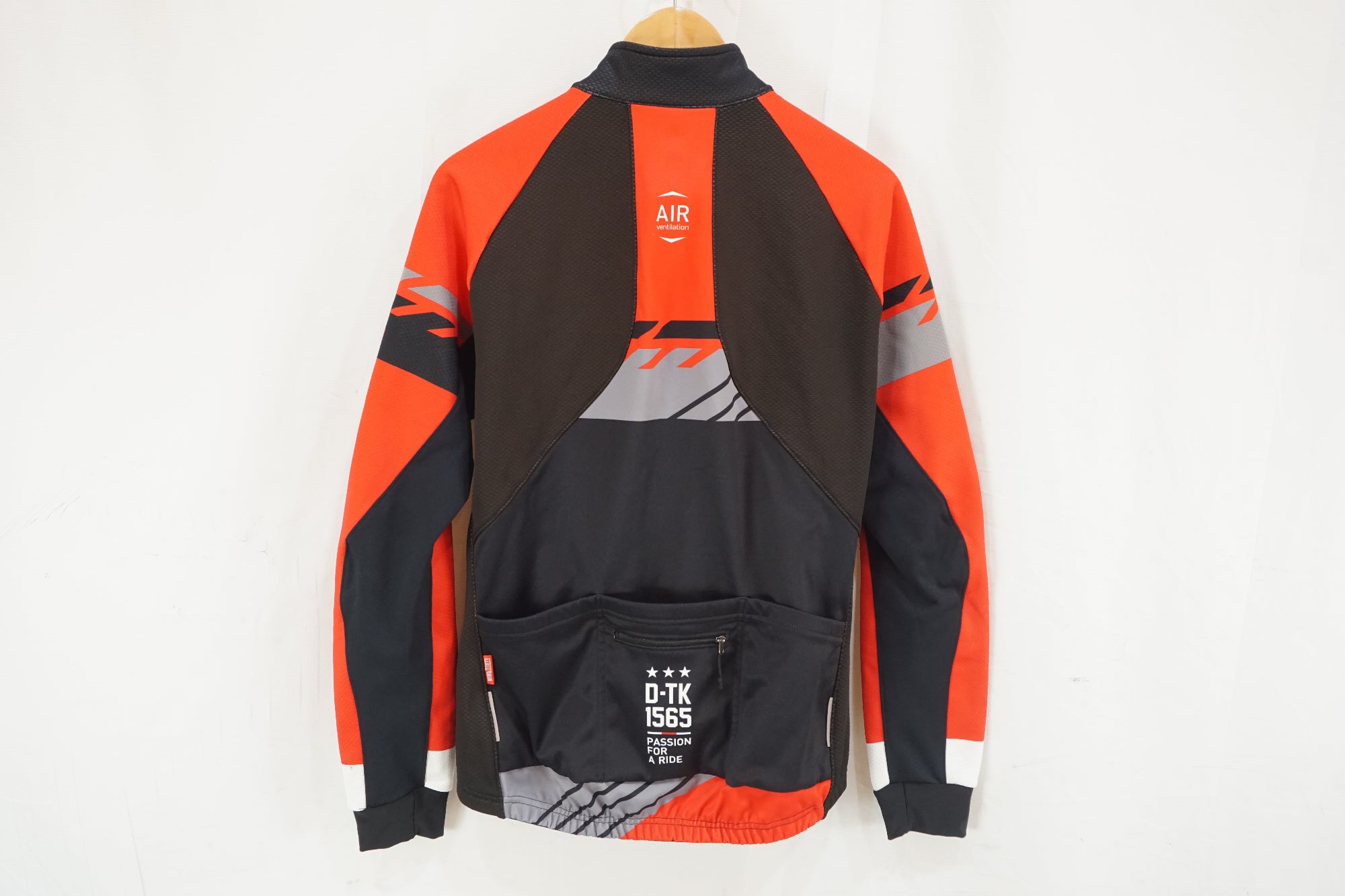 PEARL IZUMI  パールイズミ  ビジョン ウィンター ジャケット　0℃ パールイズミ ビジョンウィンタージャケット VFJ10-BL【0℃〜対応